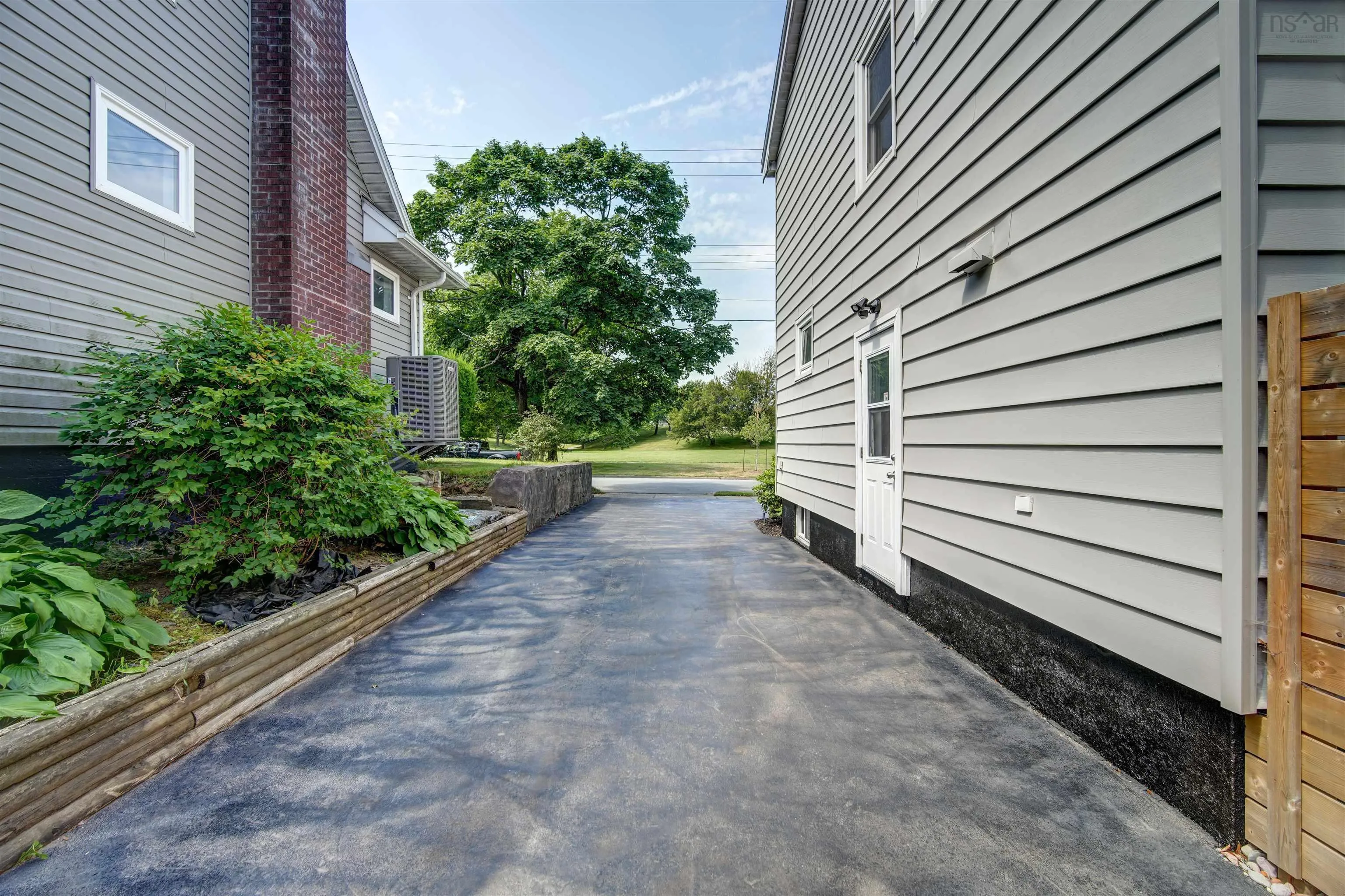 3285 Samuel Walker Drive, Halifax, NS B3L 4A8, 3 Bedrooms Bedrooms, ,2 BathroomsBathrooms,Residential,For Sale,Samuel Walker,202519239