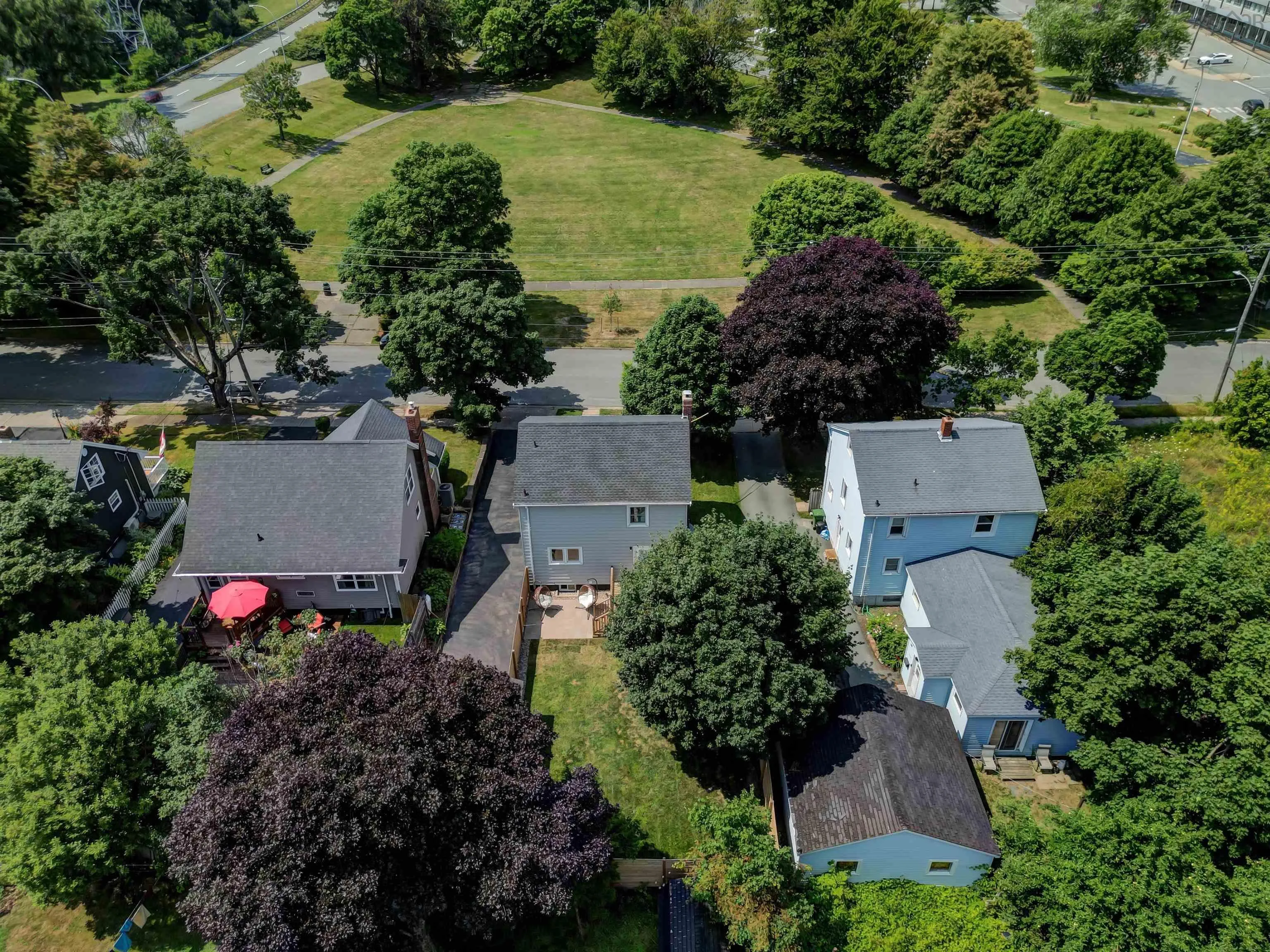 3285 Samuel Walker Drive, Halifax, NS B3L 4A8, 3 Bedrooms Bedrooms, ,2 BathroomsBathrooms,Residential,For Sale,Samuel Walker,202519239