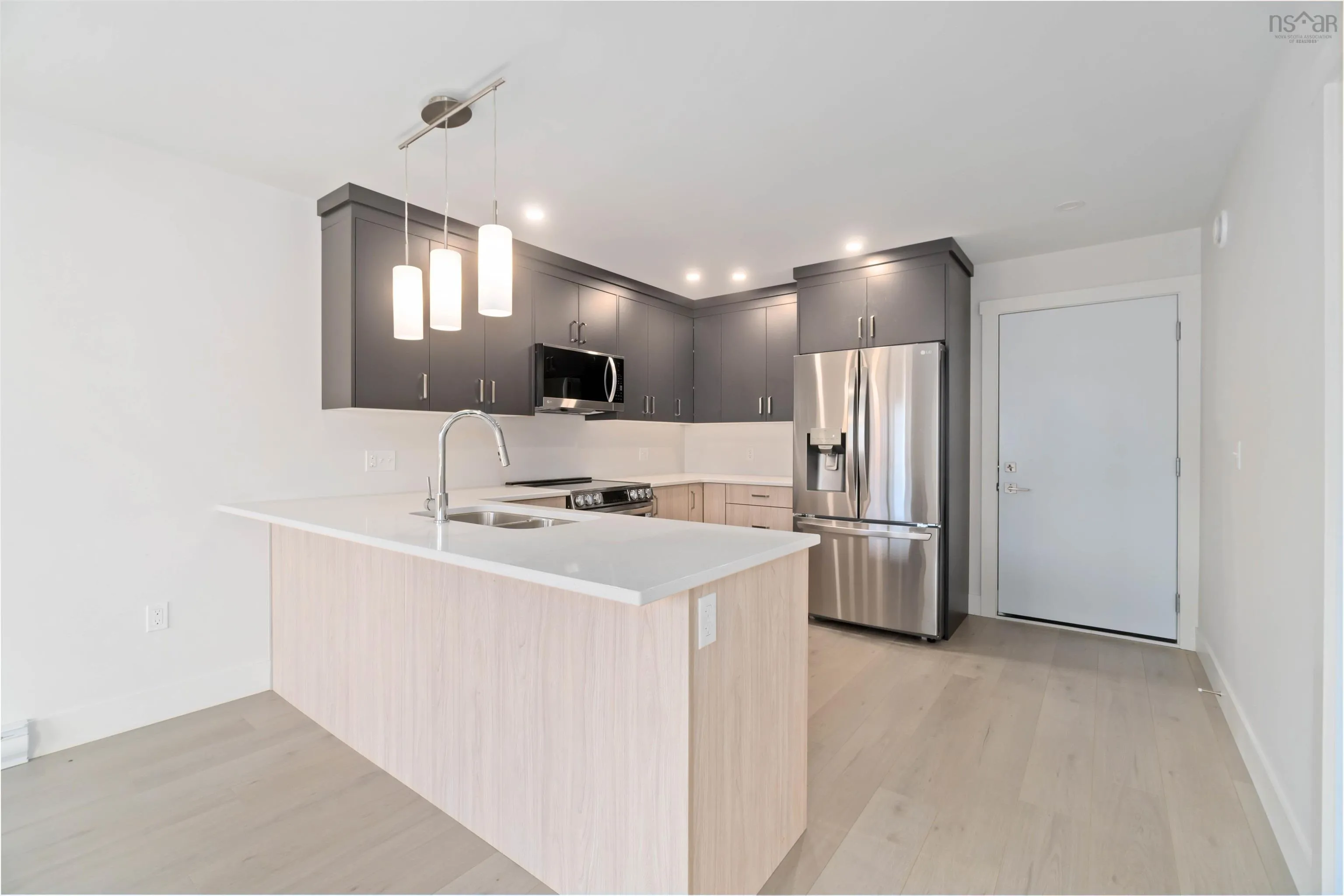 19 Brick Lane, Halifax Ns B3p 0g4, 3 Bedrooms Bedrooms, ,4 BathroomsBathrooms,Residential,For Sale,Brick,202501944