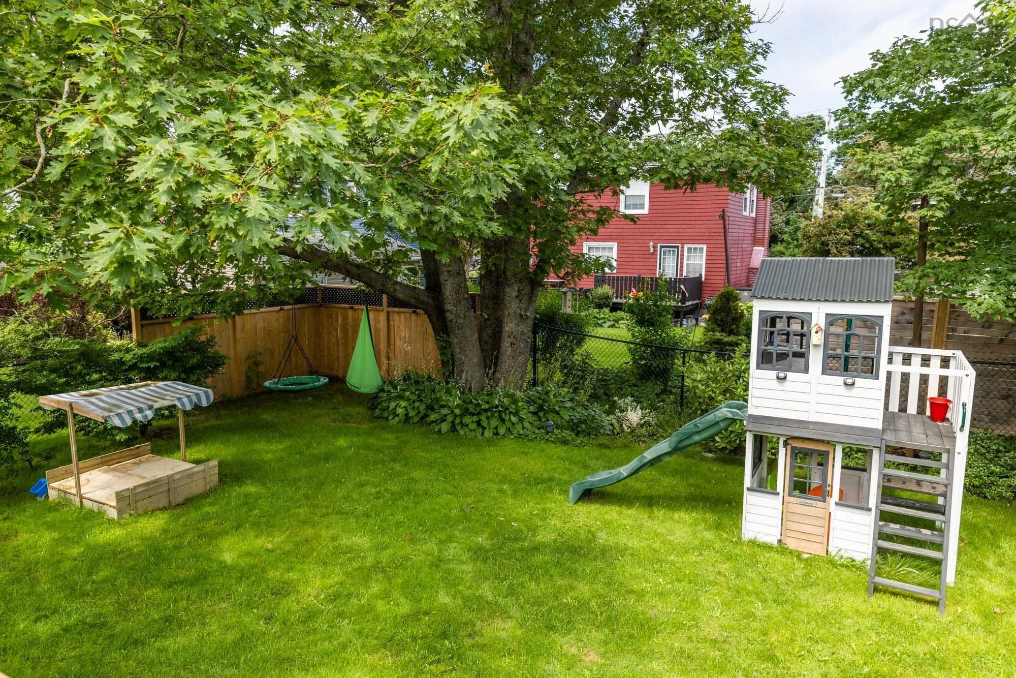 91 Symonds Street, Dartmouth, NS B3A 3M1, 3 Bedrooms Bedrooms, ,2 BathroomsBathrooms,Residential,For Sale,Symonds,202524285