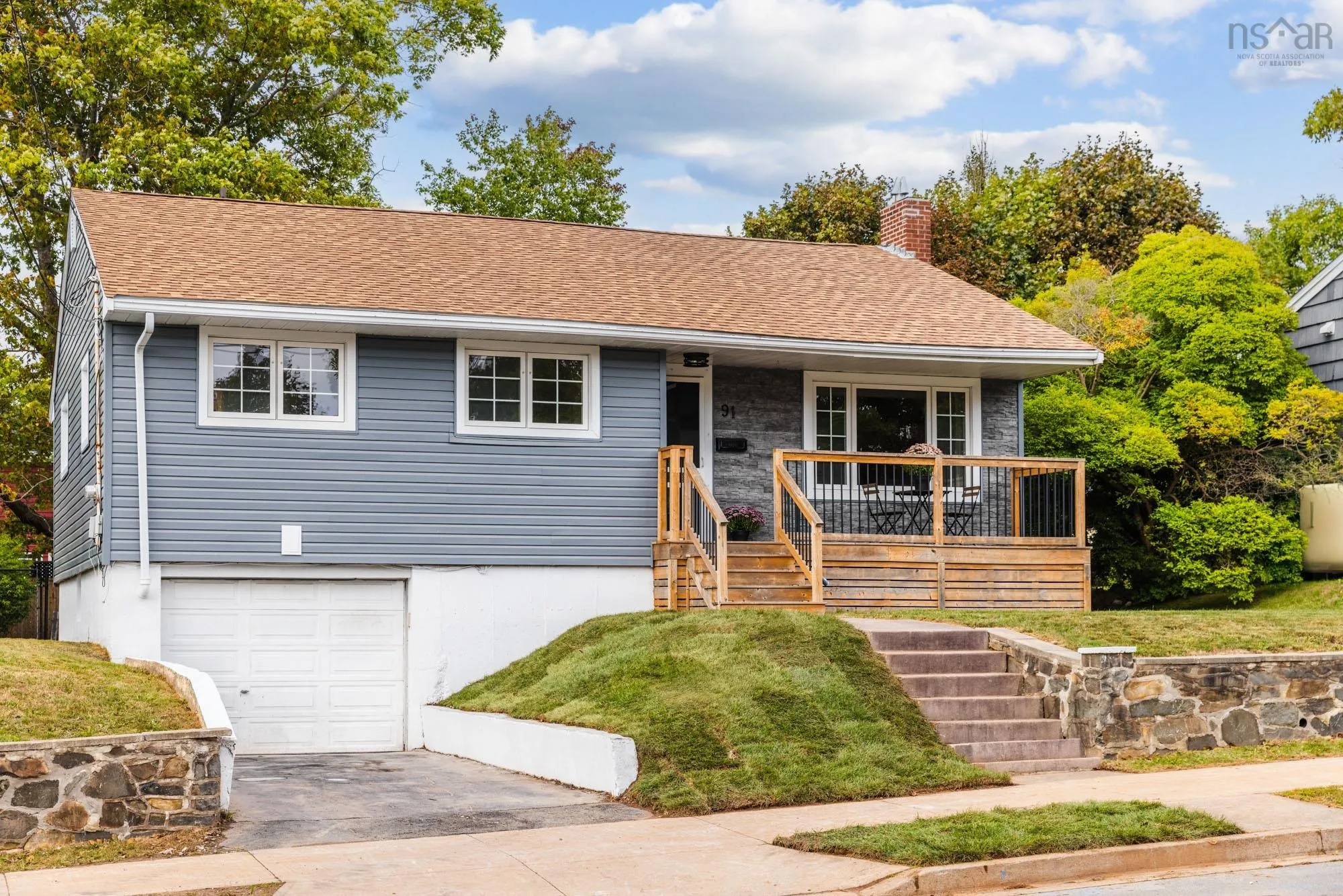 91 Symonds Street, Dartmouth, NS B3A 3M1, 3 Bedrooms Bedrooms, ,2 BathroomsBathrooms,Residential,For Sale,Symonds,202524285