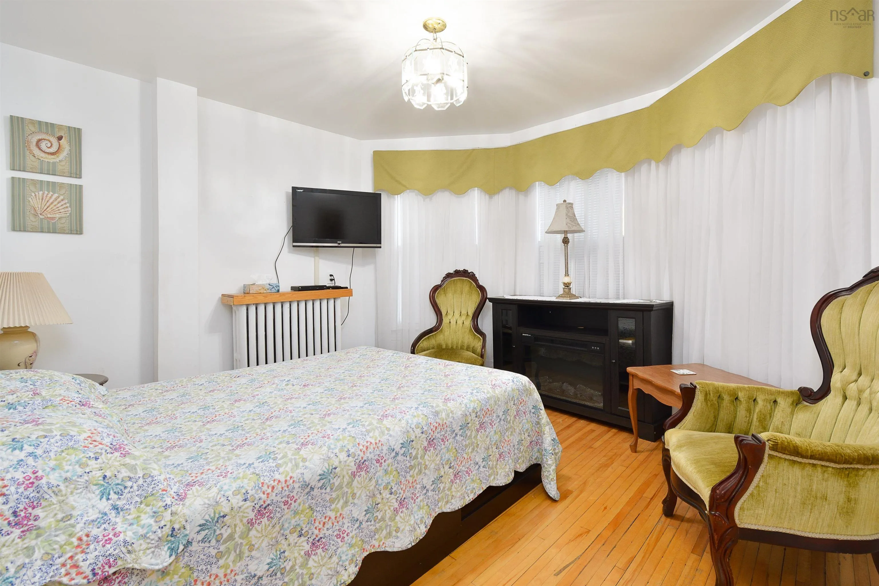 121 & 123 Pierce Street, North Sydney, NS B2A 1P4, 2 Bedrooms Bedrooms, ,Residential Income,For Sale,Pierce,202521458