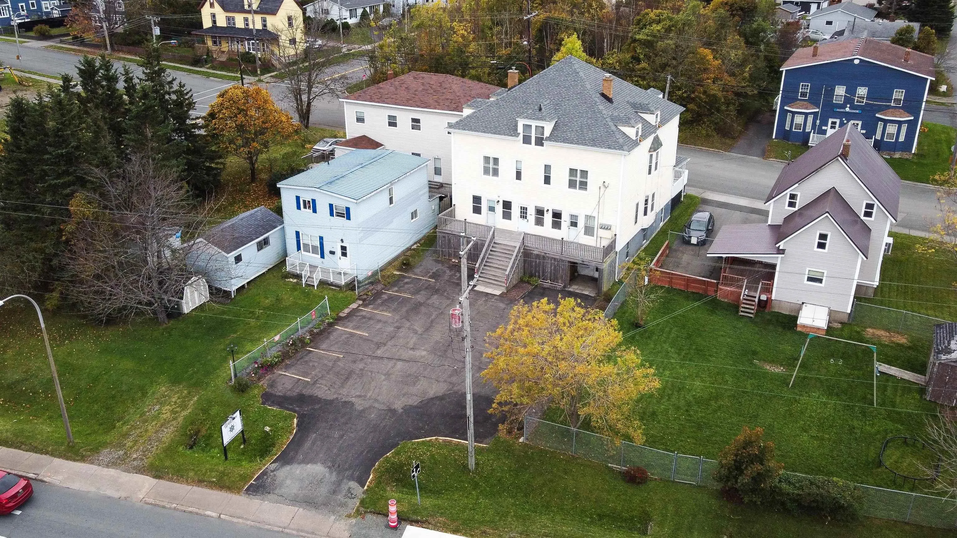 121 & 123 Pierce Street, North Sydney, NS B2A 1P4, 2 Bedrooms Bedrooms, ,Residential Income,For Sale,Pierce,202521458