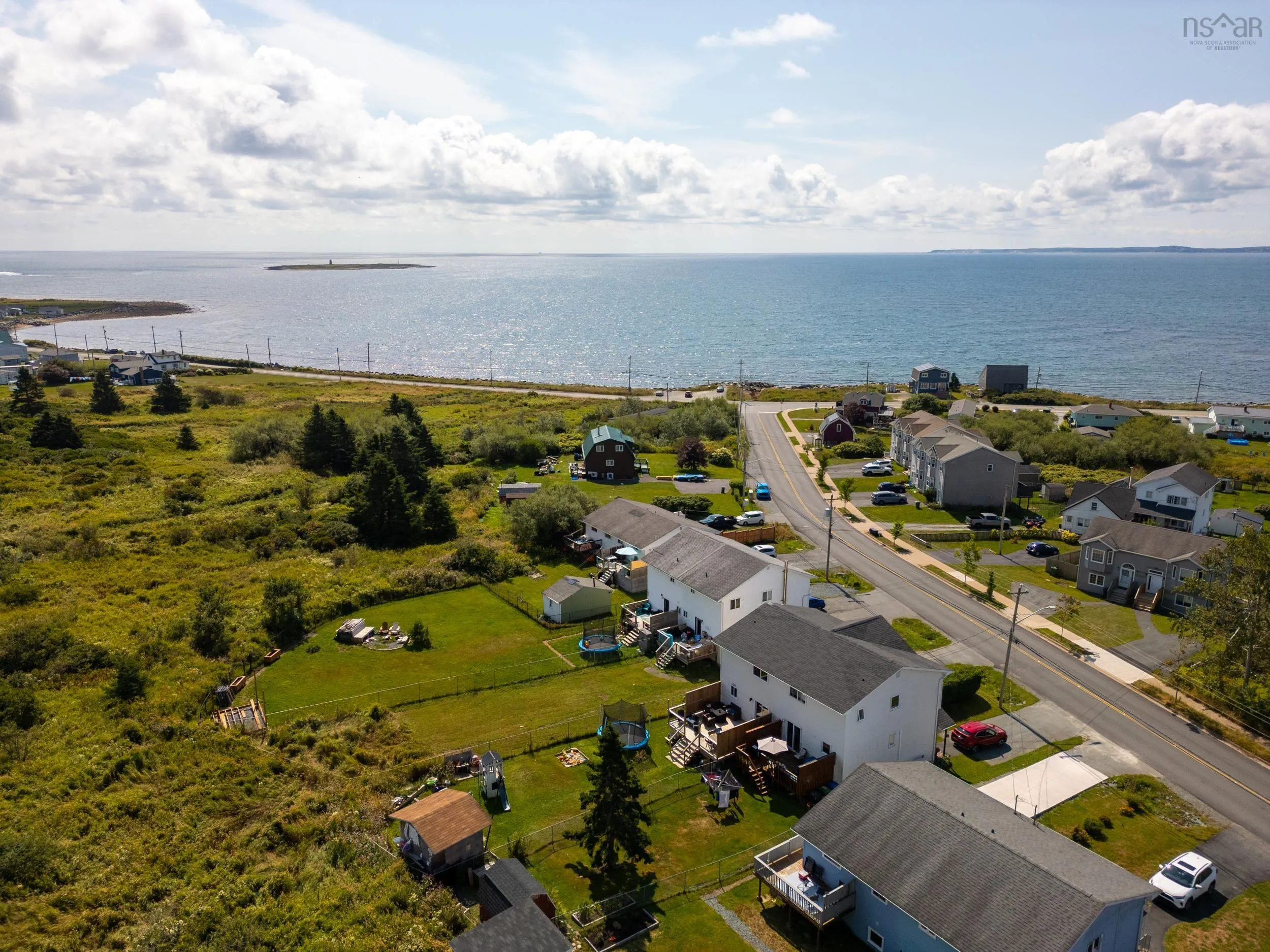 2066 Caldwell Road, Eastern Passage, NS B3G 1H7, 4 Bedrooms Bedrooms, ,3 BathroomsBathrooms,Residential,For Sale,Caldwell,202522647