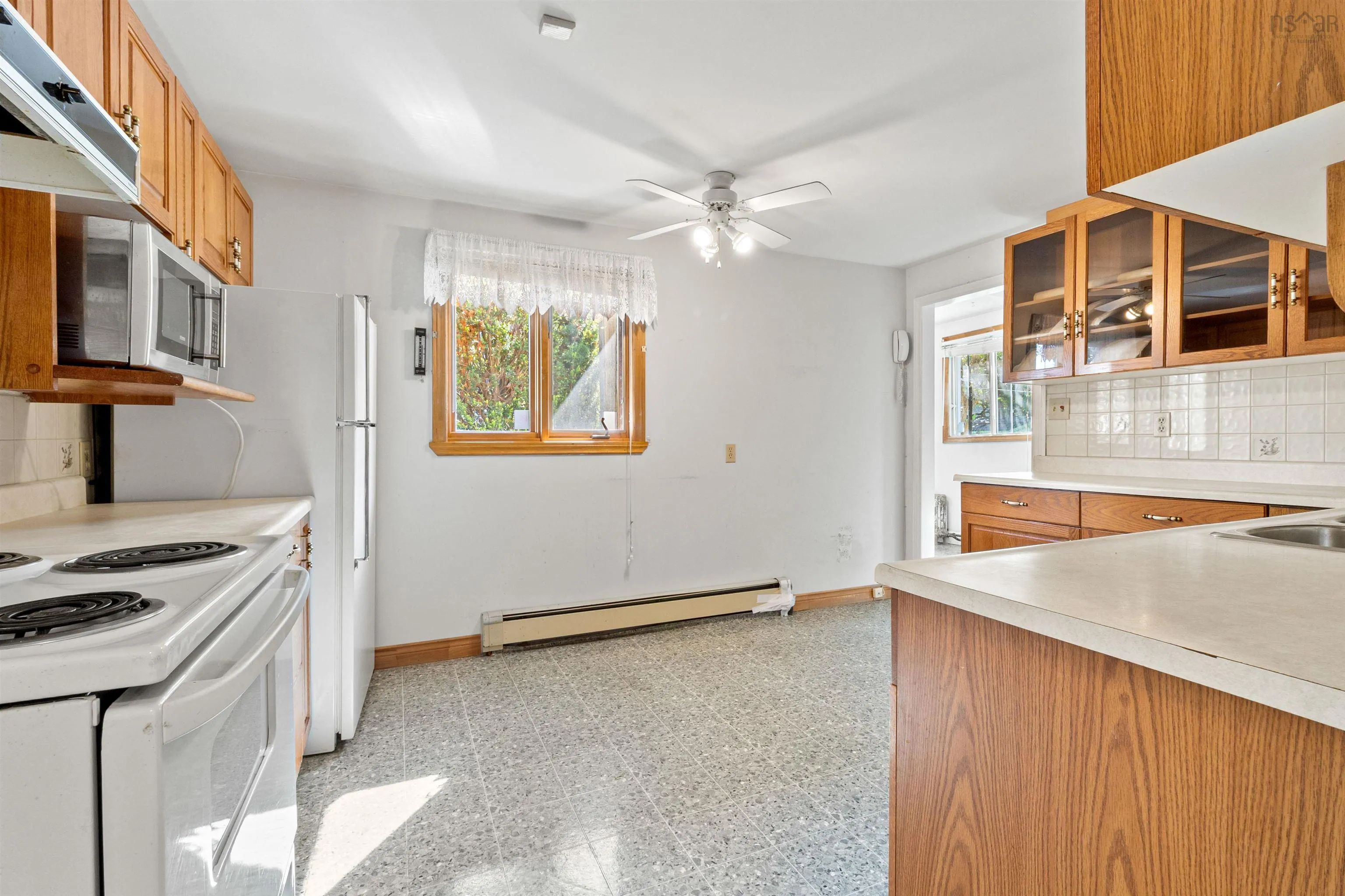 82 Rufus Avenue, Halifax, NS B3N 2L9, 4 Bedrooms Bedrooms, ,2 BathroomsBathrooms,Residential,For Sale,Rufus,202518983