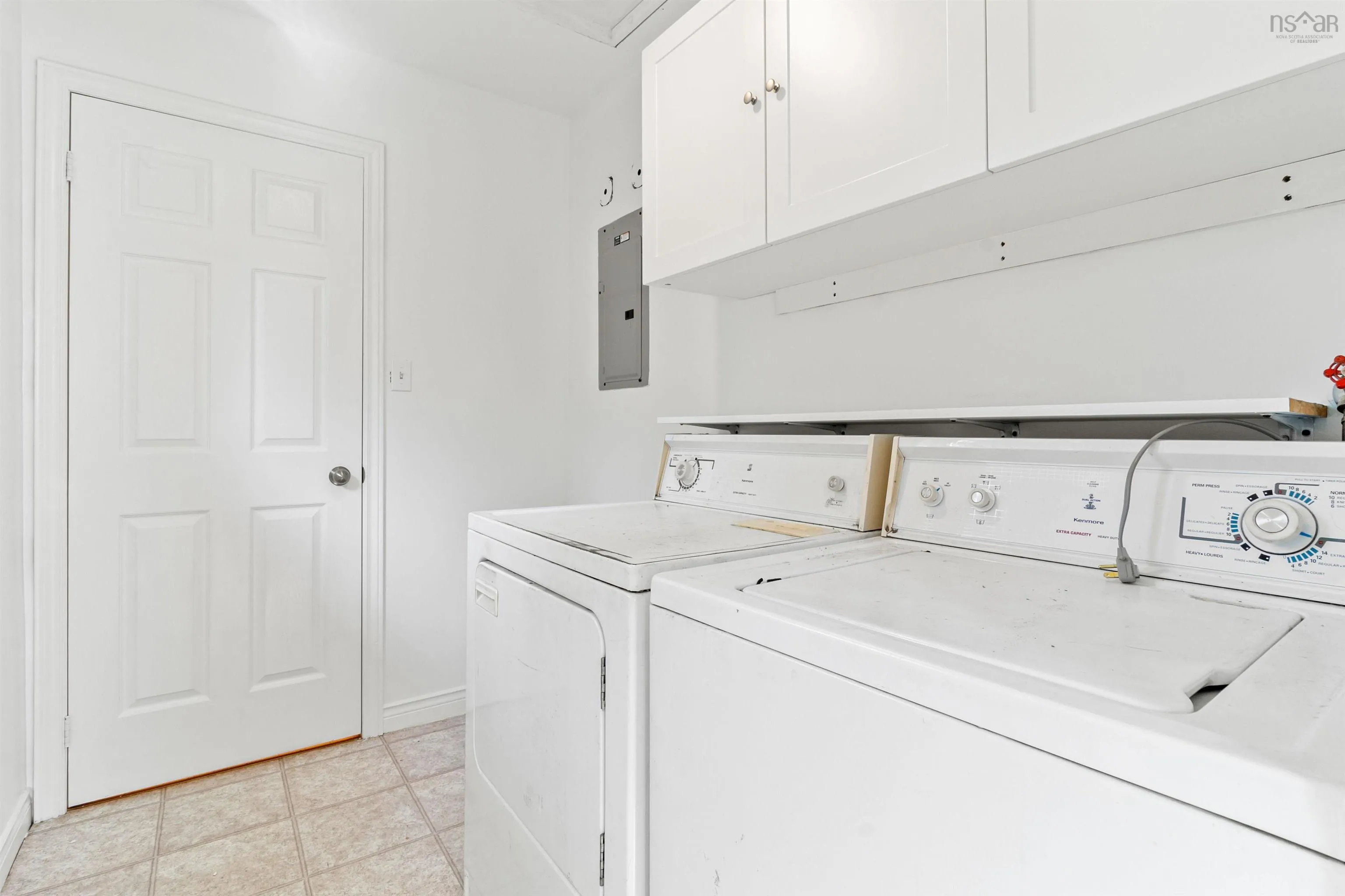 82 Rufus Avenue, Halifax, NS B3N 2L9, 4 Bedrooms Bedrooms, ,2 BathroomsBathrooms,Residential,For Sale,Rufus,202518983