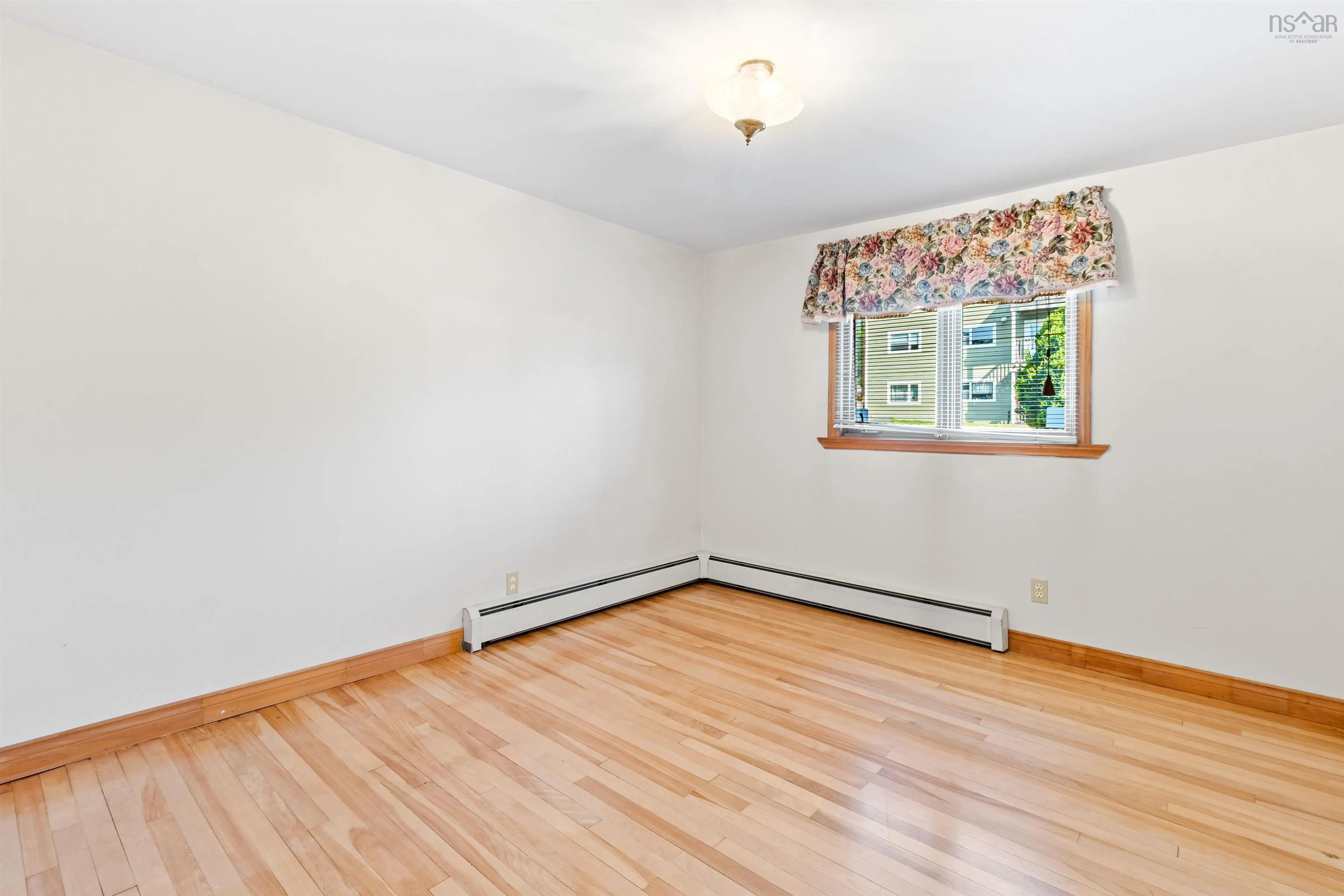 82 Rufus Avenue, Halifax, NS B3N 2L9, 4 Bedrooms Bedrooms, ,2 BathroomsBathrooms,Residential,For Sale,Rufus,202518983