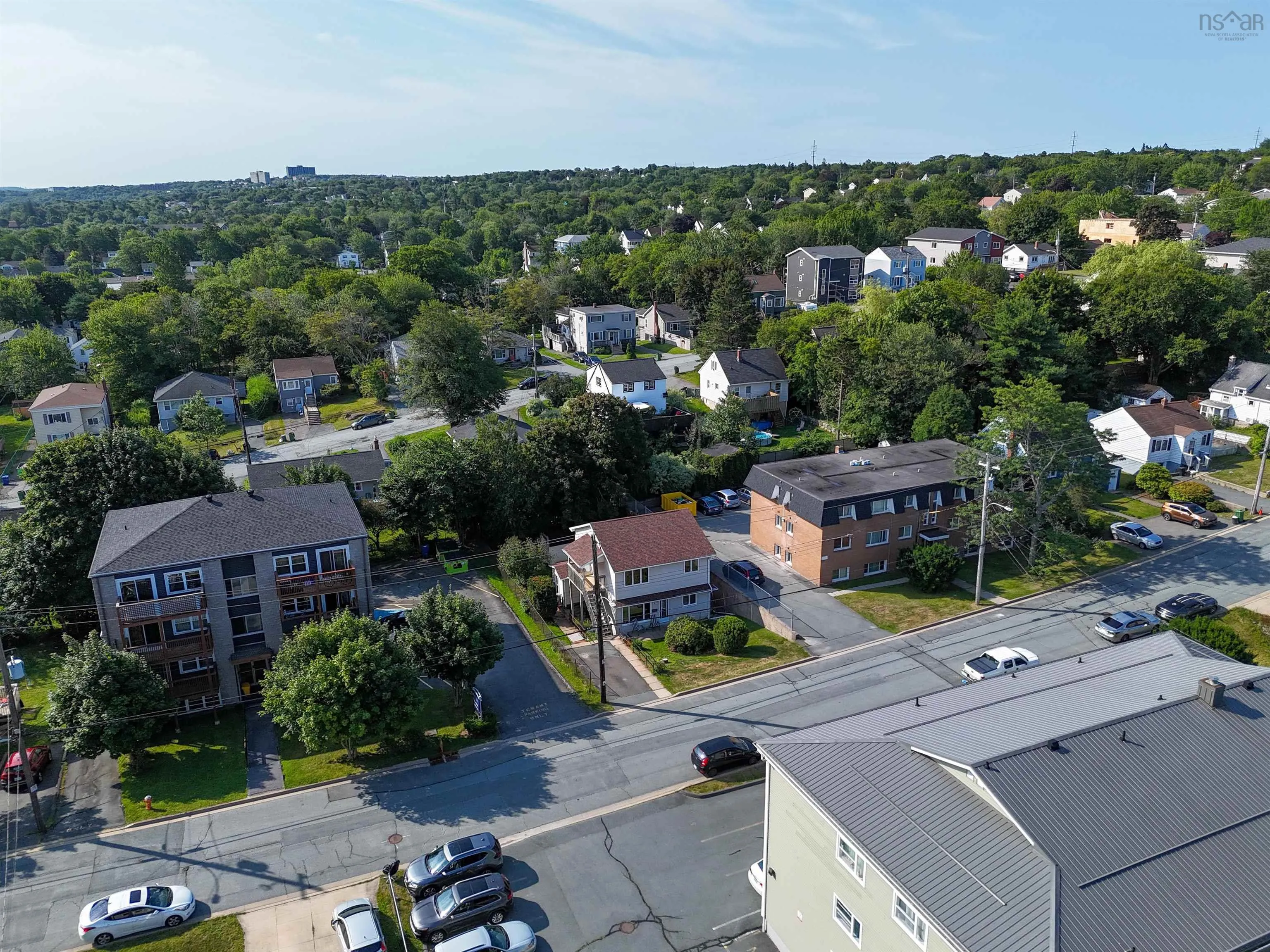 82 Rufus Avenue, Halifax, NS B3N 2L9, 4 Bedrooms Bedrooms, ,2 BathroomsBathrooms,Residential,For Sale,Rufus,202518983