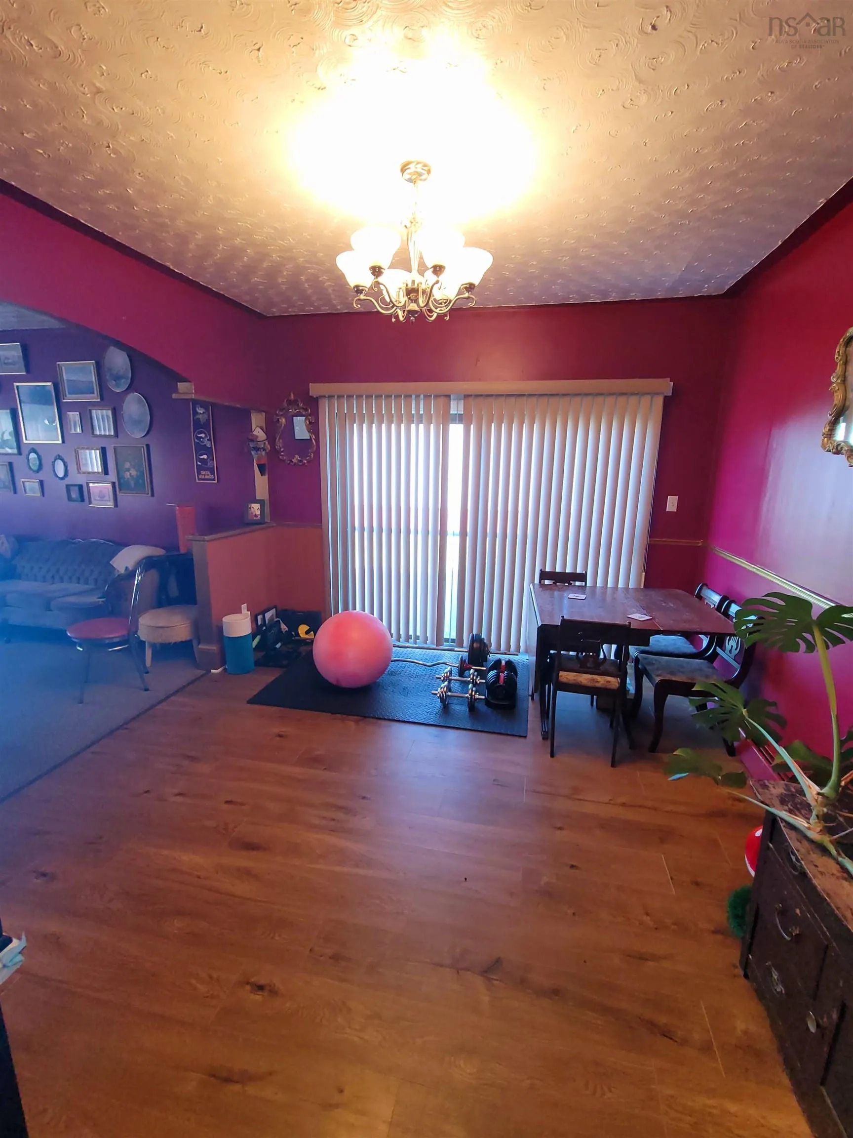 798 Main Street, Glace Bay, NS B1A 4Z1, 6 Bedrooms Bedrooms, ,Residential Income,For Sale,Main,202522580