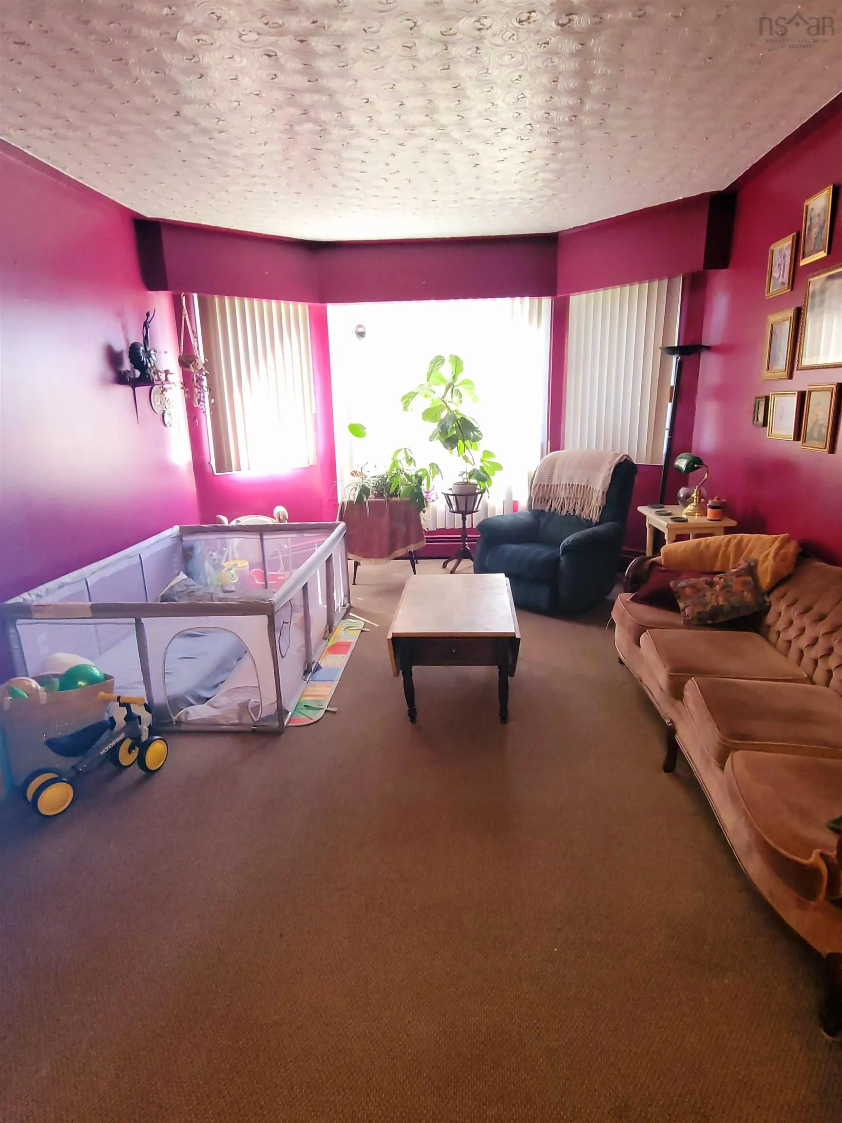 798 Main Street, Glace Bay, NS B1A 4Z1, 6 Bedrooms Bedrooms, ,Residential Income,For Sale,Main,202522580