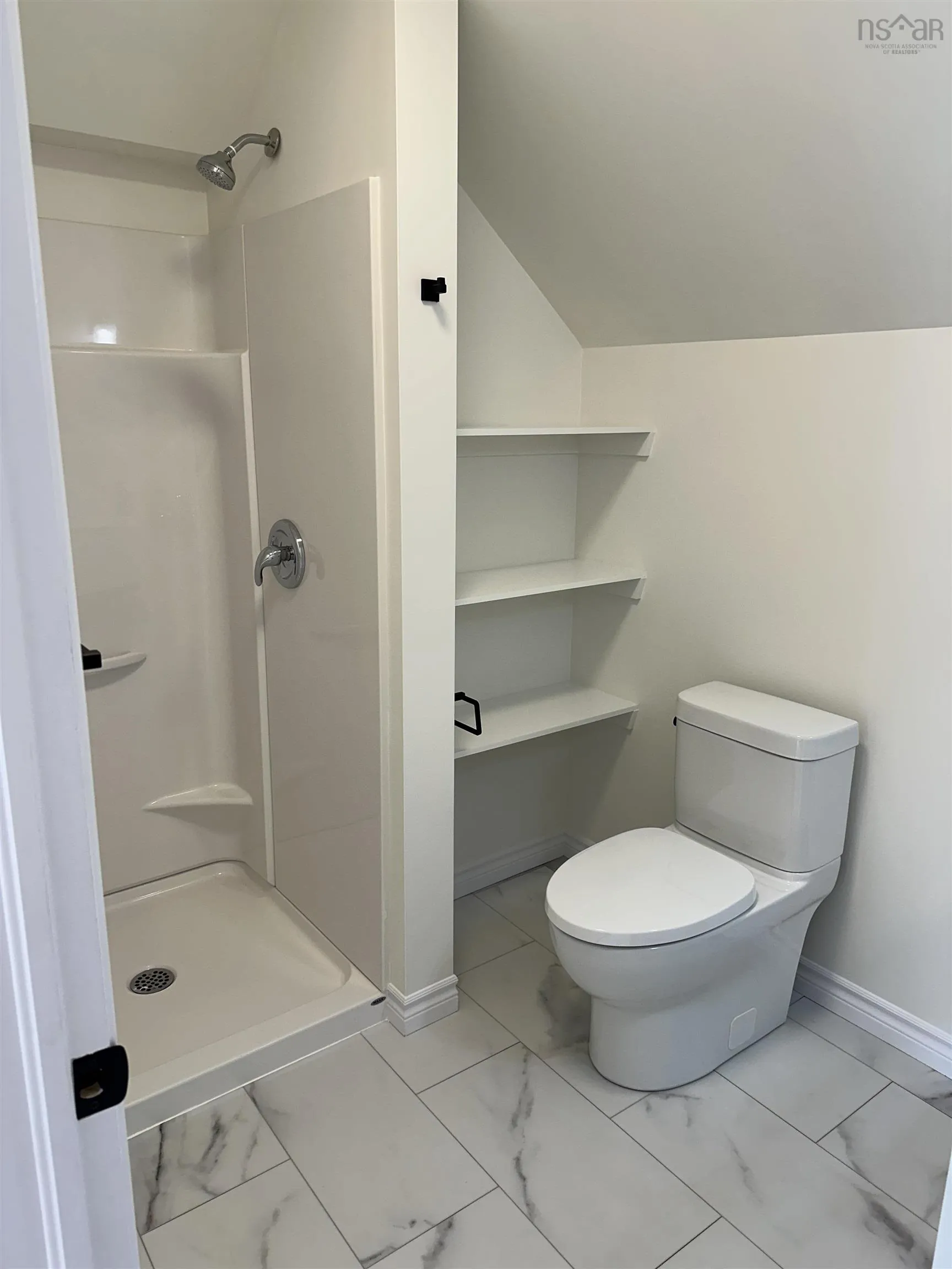 131 Brunswick Street, Truro, NS B2N 2H5, 3 Bedrooms Bedrooms, ,2 BathroomsBathrooms,Residential,For Sale,Brunswick,202522717