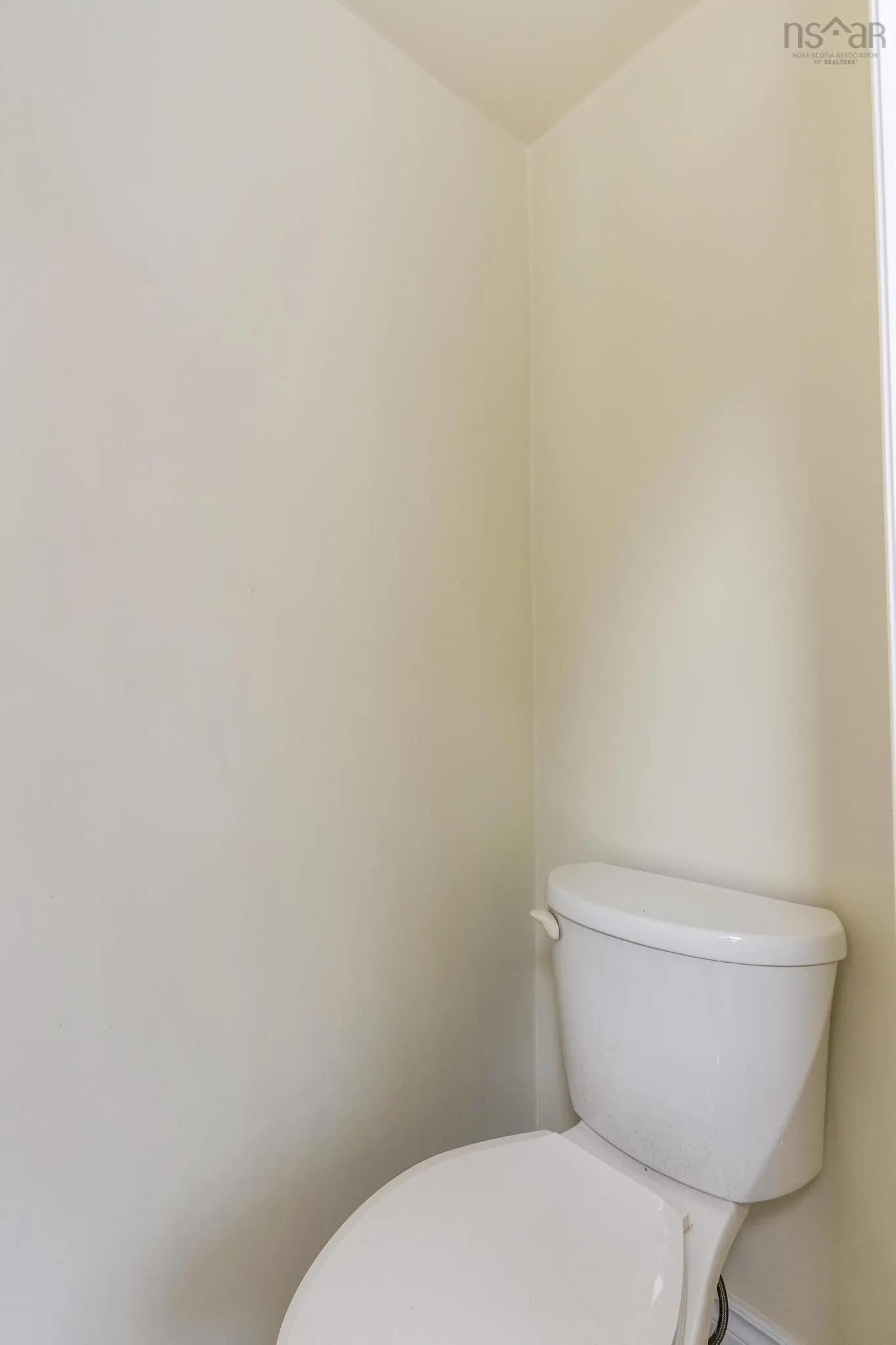 17 Melrose Avenue, Halifax, NS B3N 2E3, 3 Bedrooms Bedrooms, ,3 BathroomsBathrooms,Residential,For Sale,Melrose,202523062