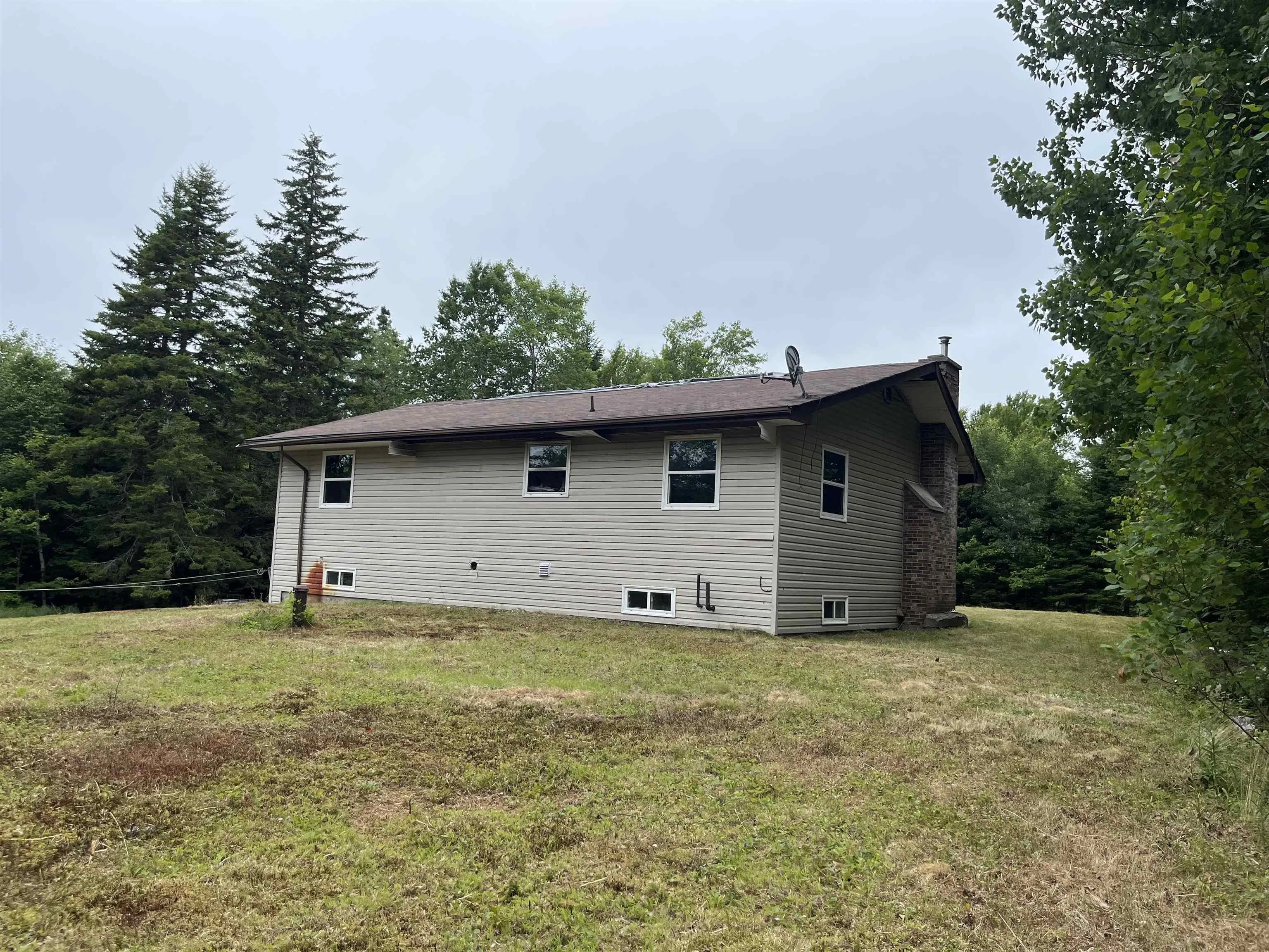 256 Pleasant Valley Road, Upper Musquodoboit, NS B0N 2M0, 3 Bedrooms Bedrooms, ,1 BathroomBathrooms,Residential,For Sale,Pleasant Valley,202519032