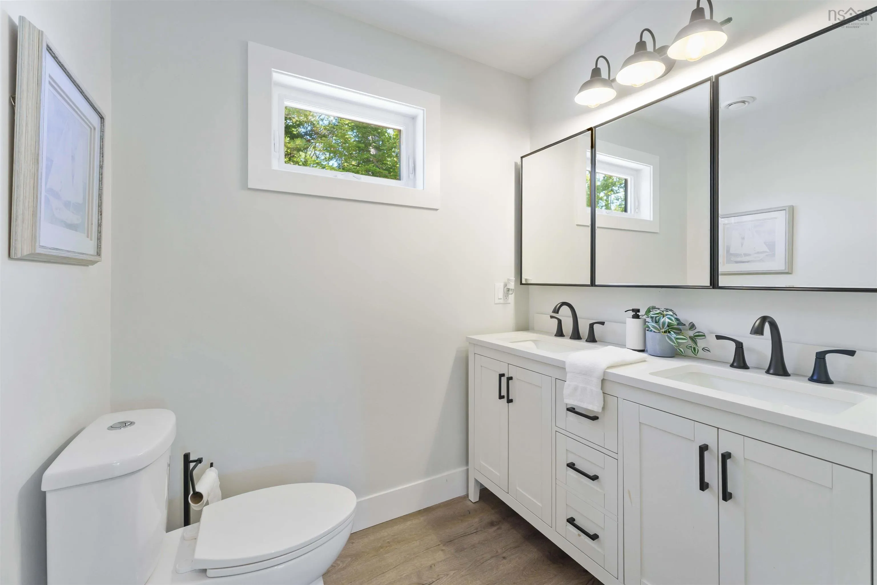 59 Sparrow Lane, Vaughan, NS B0N 2T0, 3 Bedrooms Bedrooms, ,2 BathroomsBathrooms,Residential,For Sale,Sparrow,202521112
