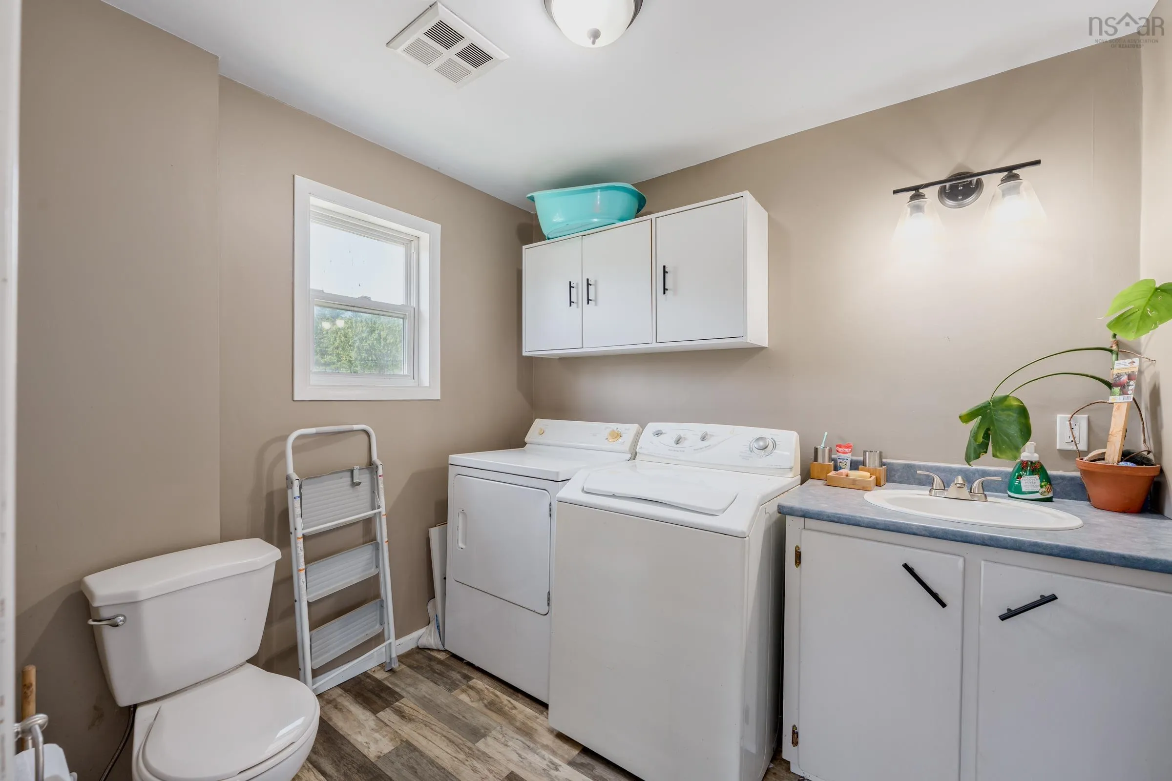 47 Golden Glow Lane, Little River Harbour, NS B0W 1B0, 3 Bedrooms Bedrooms, ,2 BathroomsBathrooms,Residential,For Sale,Golden Glow,202518783