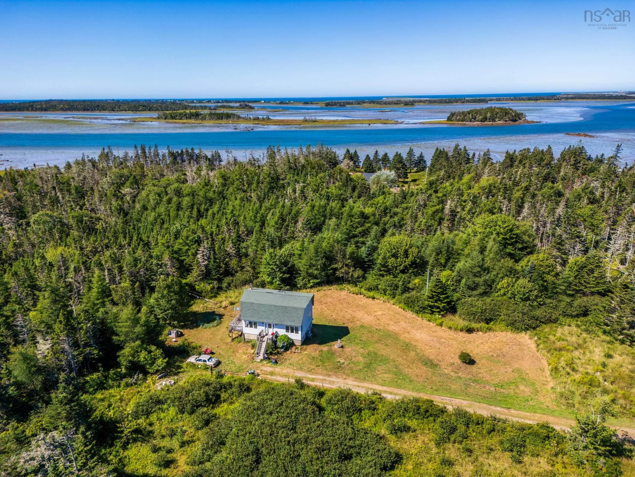 47 Golden Glow Lane, Little River Harbour, NS B0W 1B0, 3 Bedrooms Bedrooms, ,2 BathroomsBathrooms,Residential,For Sale,Golden Glow,202518783
