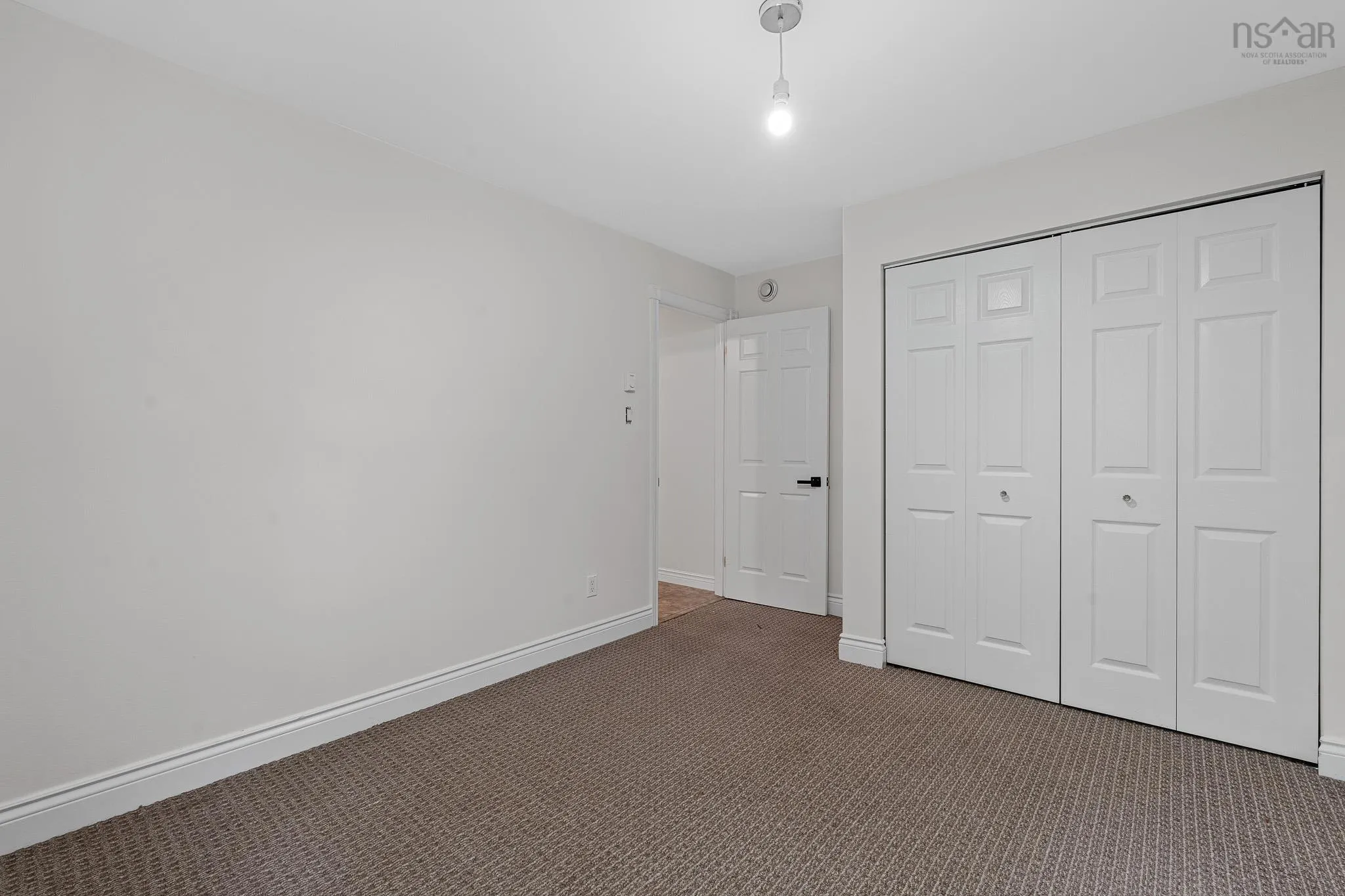 239 Howe Avenue, Fall River, NS B2T 1H7, 4 Bedrooms Bedrooms, ,3 BathroomsBathrooms,Residential,For Sale,Howe,202516405