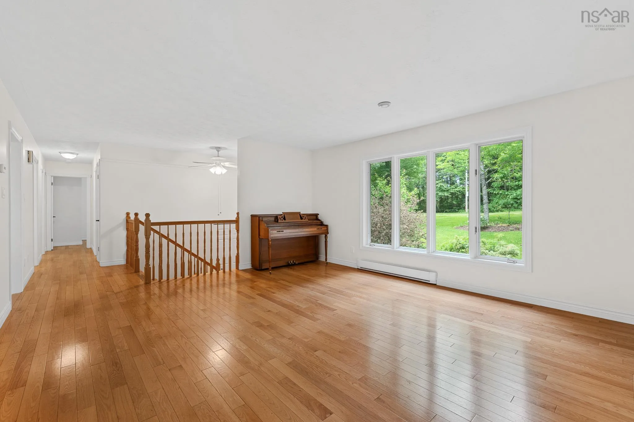 239 Howe Avenue, Fall River, NS B2T 1H7, 4 Bedrooms Bedrooms, ,3 BathroomsBathrooms,Residential,For Sale,Howe,202516405
