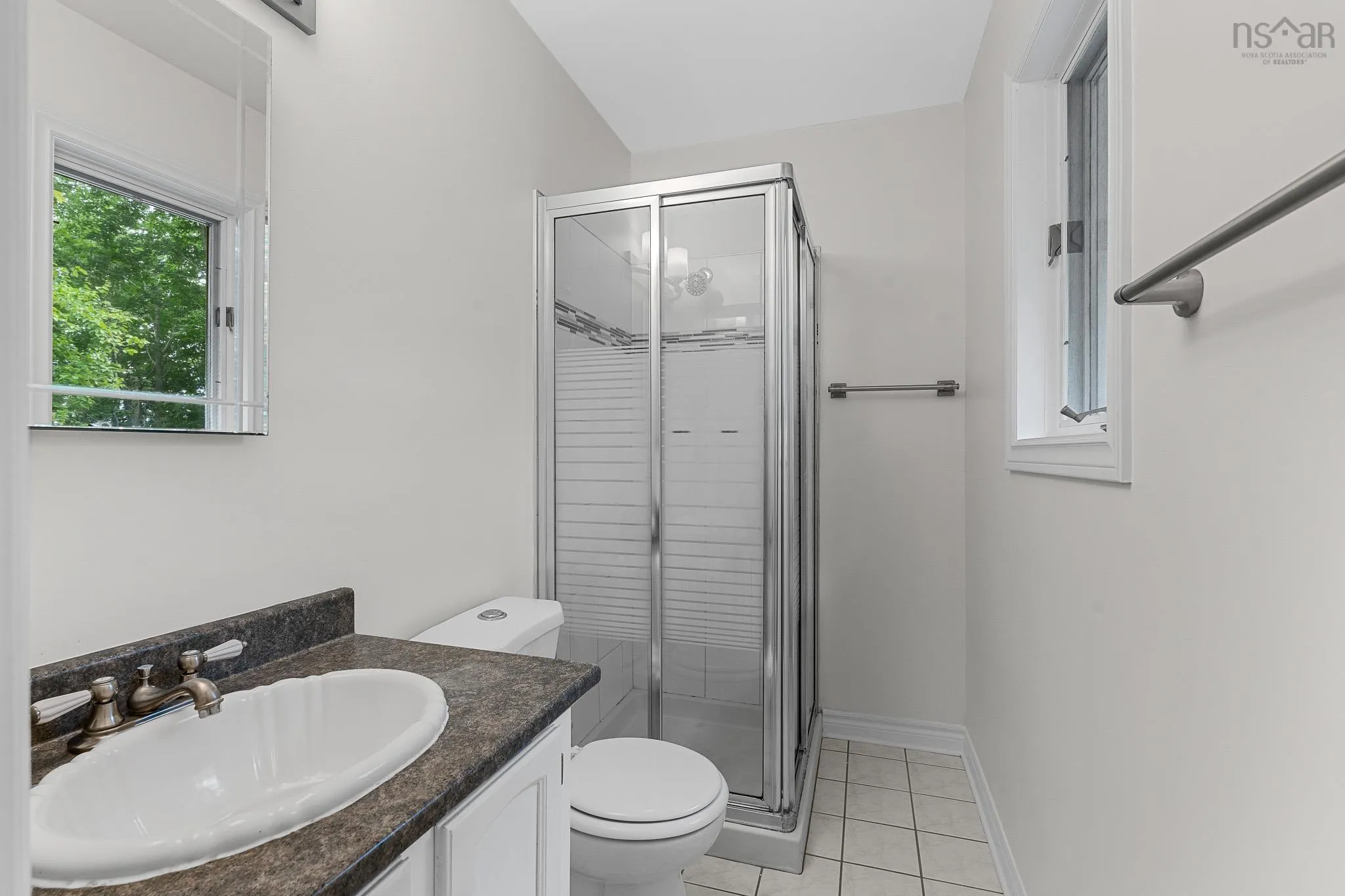 239 Howe Avenue, Fall River, NS B2T 1H7, 4 Bedrooms Bedrooms, ,3 BathroomsBathrooms,Residential,For Sale,Howe,202516405