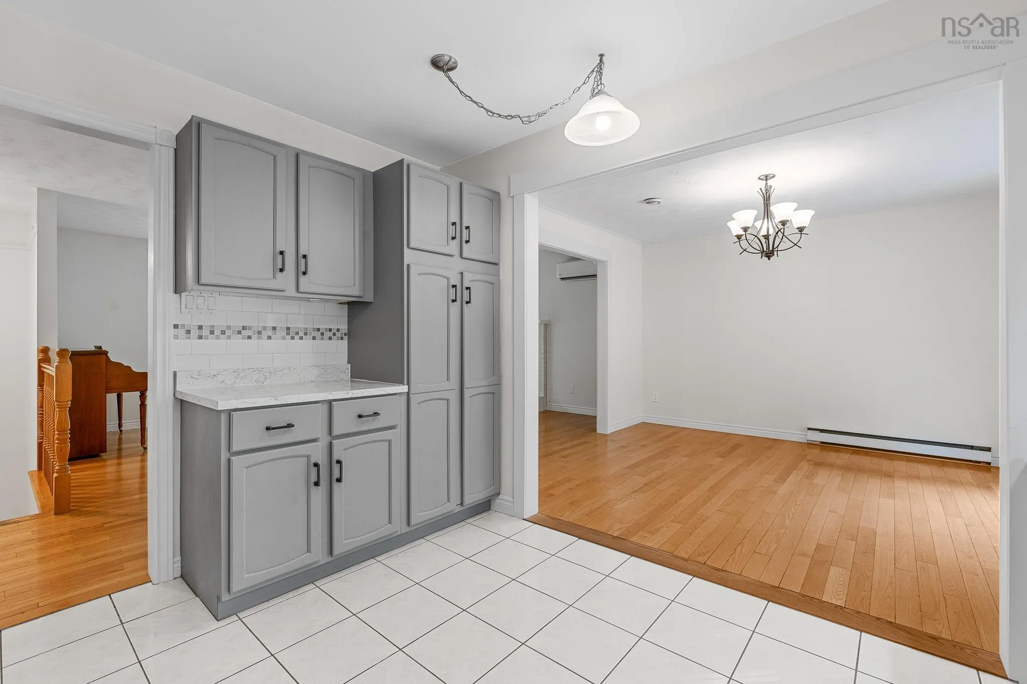 239 Howe Avenue, Fall River, NS B2T 1H7, 4 Bedrooms Bedrooms, ,3 BathroomsBathrooms,Residential,For Sale,Howe,202516405