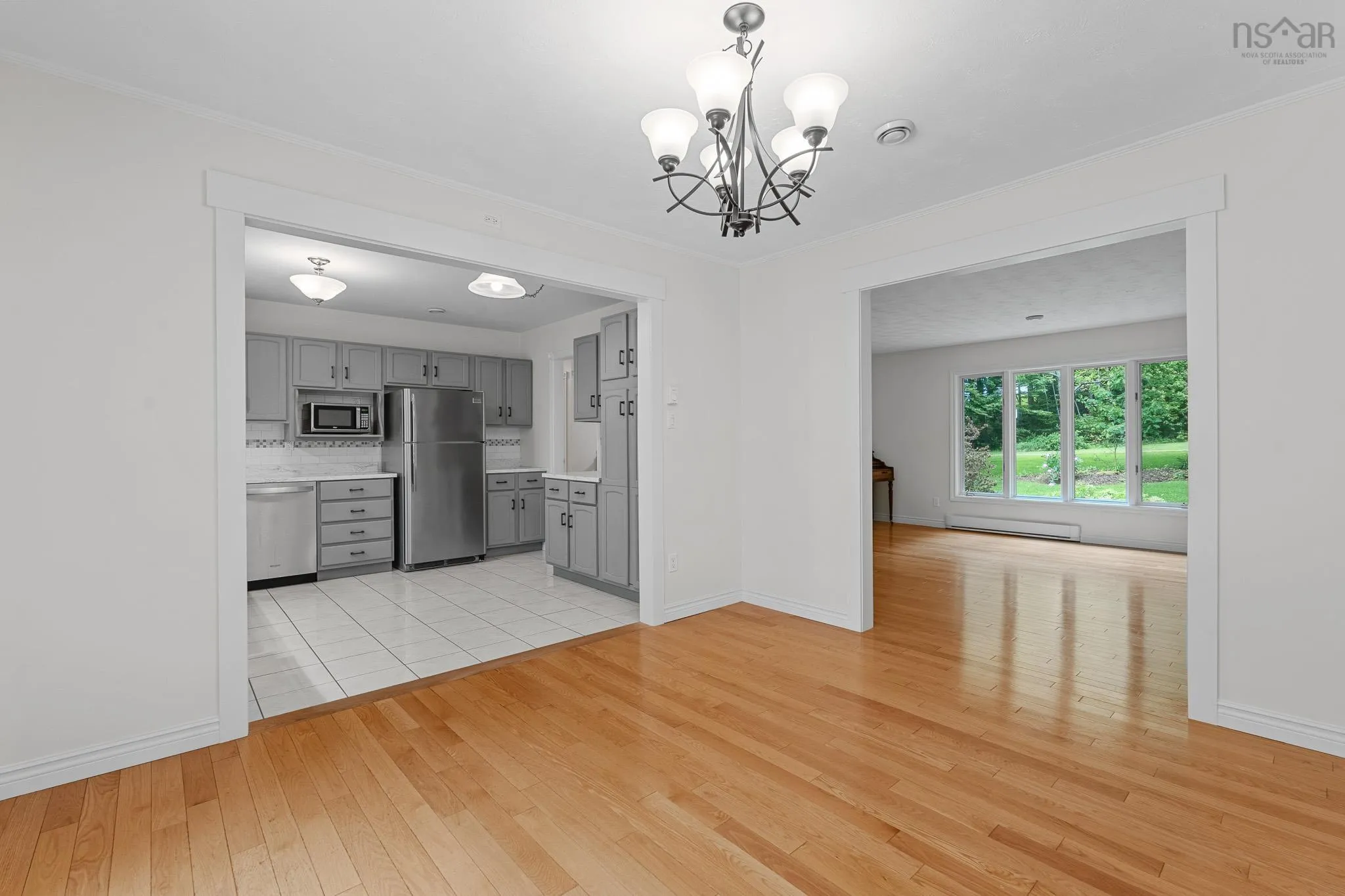 239 Howe Avenue, Fall River, NS B2T 1H7, 4 Bedrooms Bedrooms, ,3 BathroomsBathrooms,Residential,For Sale,Howe,202516405