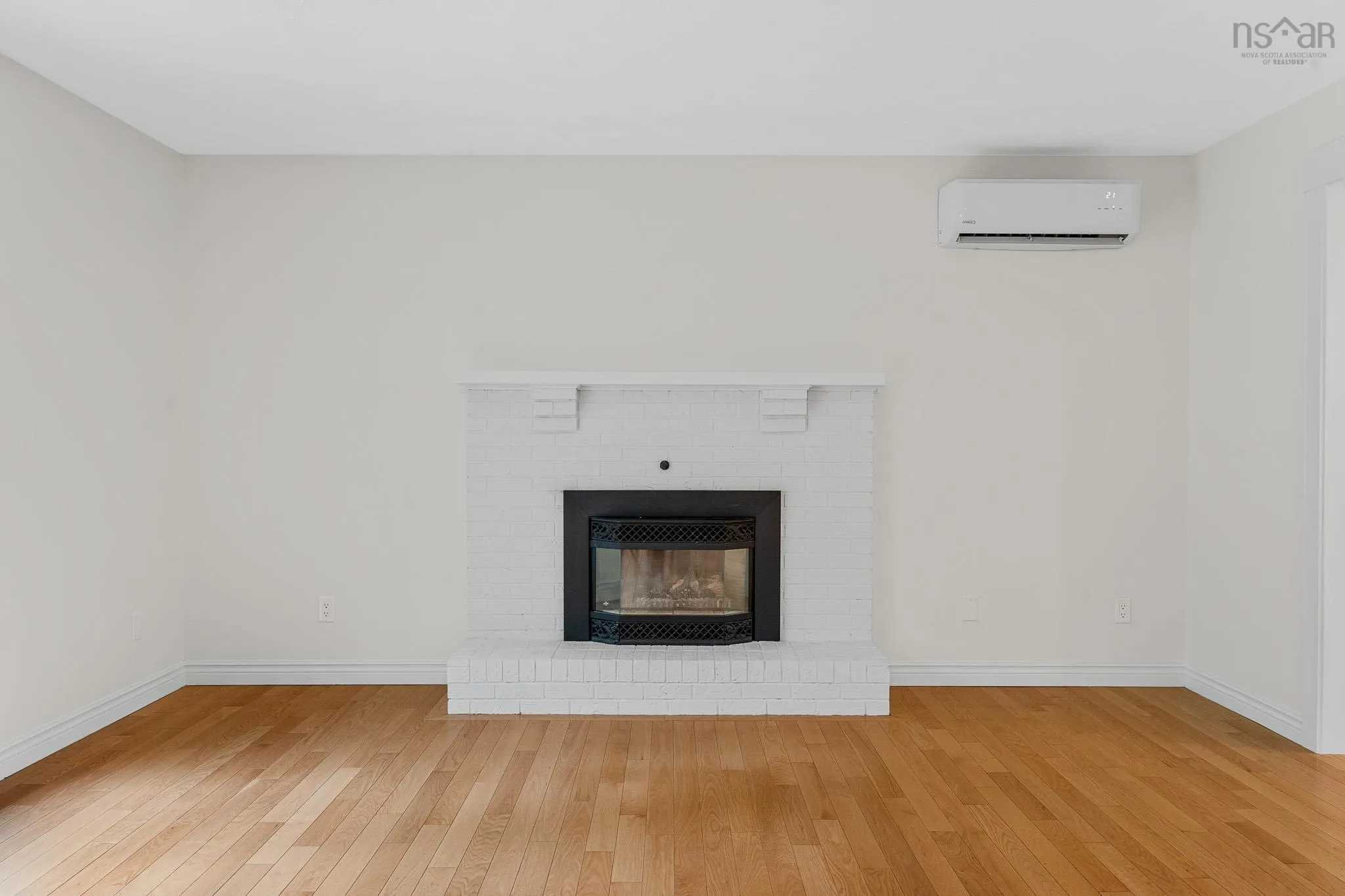 239 Howe Avenue, Fall River, NS B2T 1H7, 4 Bedrooms Bedrooms, ,3 BathroomsBathrooms,Residential,For Sale,Howe,202516405