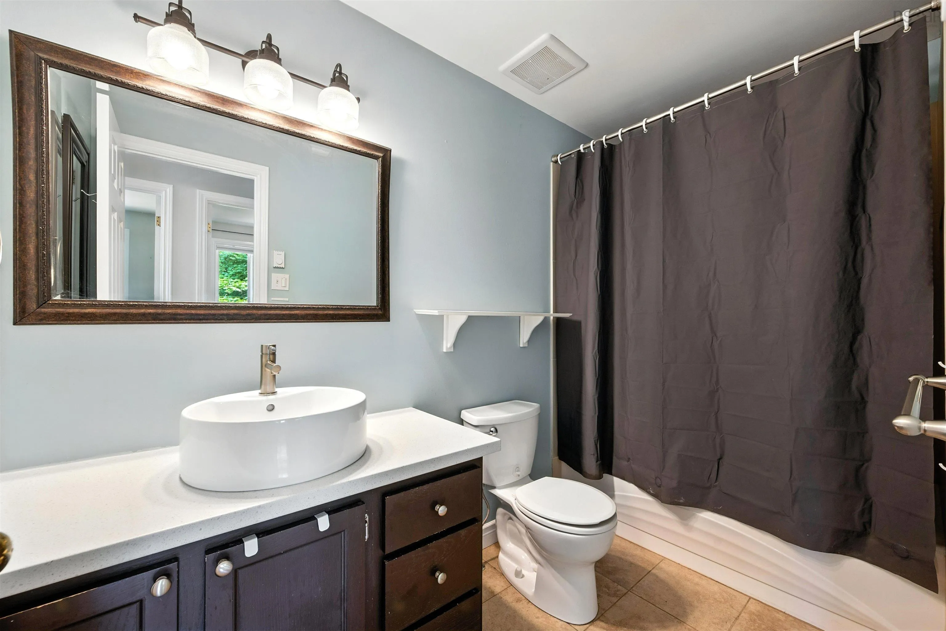 21 Lively Court, Bedford, NS B4A 3J6, 3 Bedrooms Bedrooms, ,3 BathroomsBathrooms,Residential,For Sale,Lively,202520573