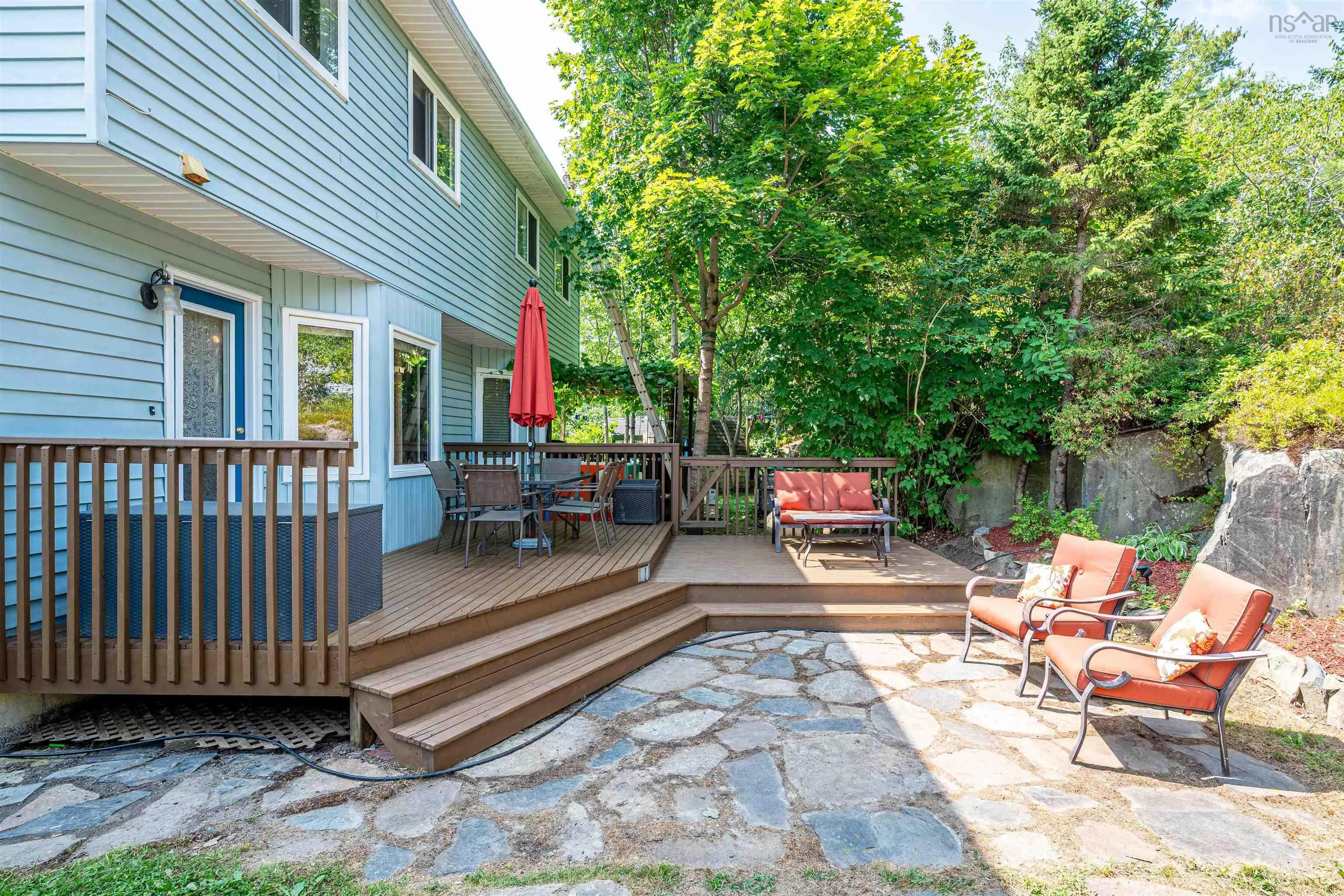 21 Lively Court, Bedford, NS B4A 3J6, 3 Bedrooms Bedrooms, ,3 BathroomsBathrooms,Residential,For Sale,Lively,202520573