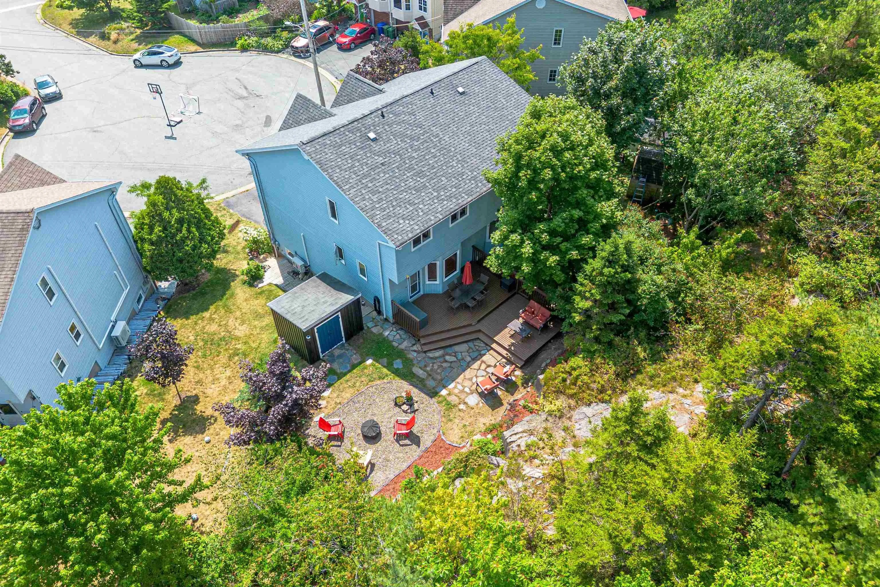 21 Lively Court, Bedford, NS B4A 3J6, 3 Bedrooms Bedrooms, ,3 BathroomsBathrooms,Residential,For Sale,Lively,202520573
