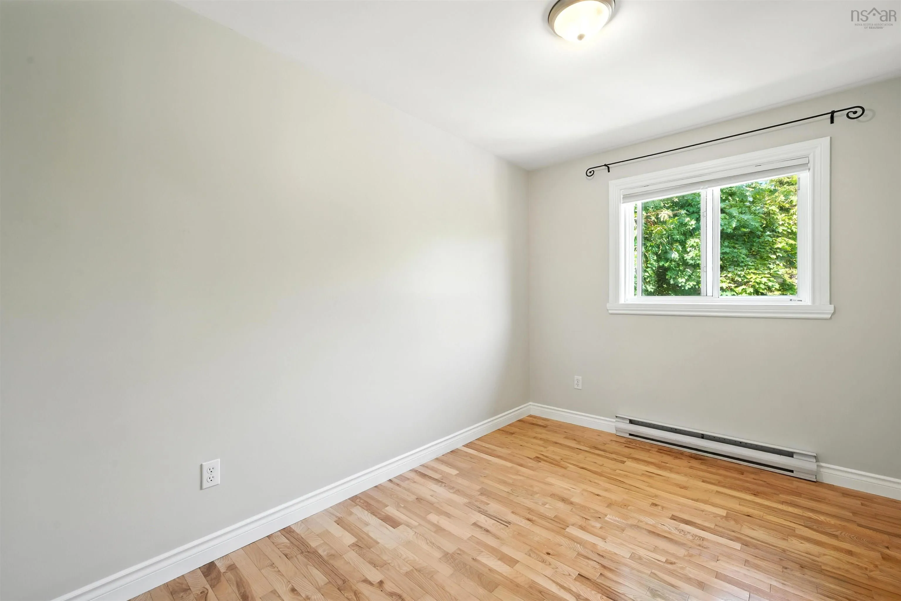 21 Lively Court, Bedford, NS B4A 3J6, 3 Bedrooms Bedrooms, ,3 BathroomsBathrooms,Residential,For Sale,Lively,202520573