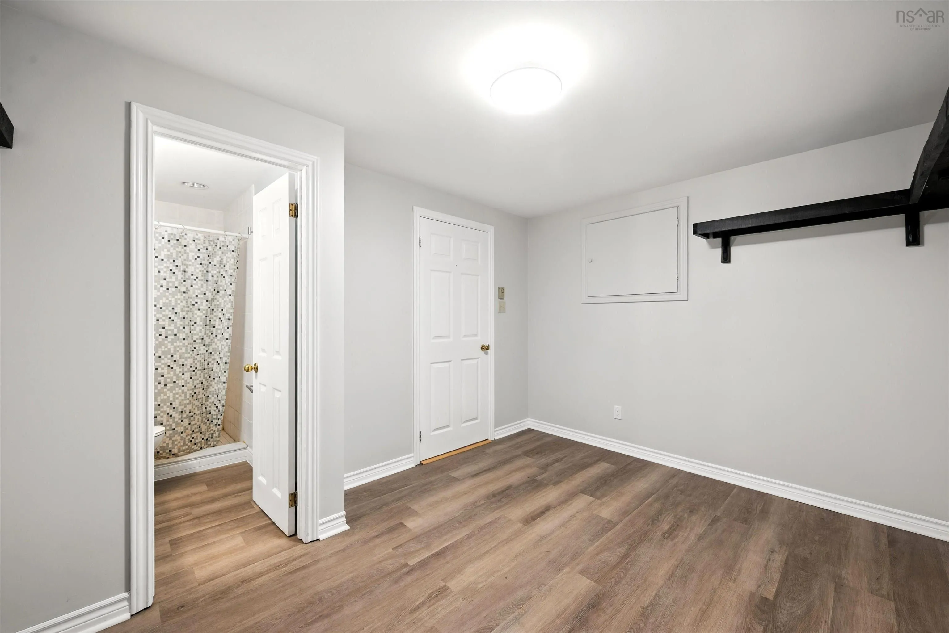 21 Lively Court, Bedford, NS B4A 3J6, 3 Bedrooms Bedrooms, ,3 BathroomsBathrooms,Residential,For Sale,Lively,202520573