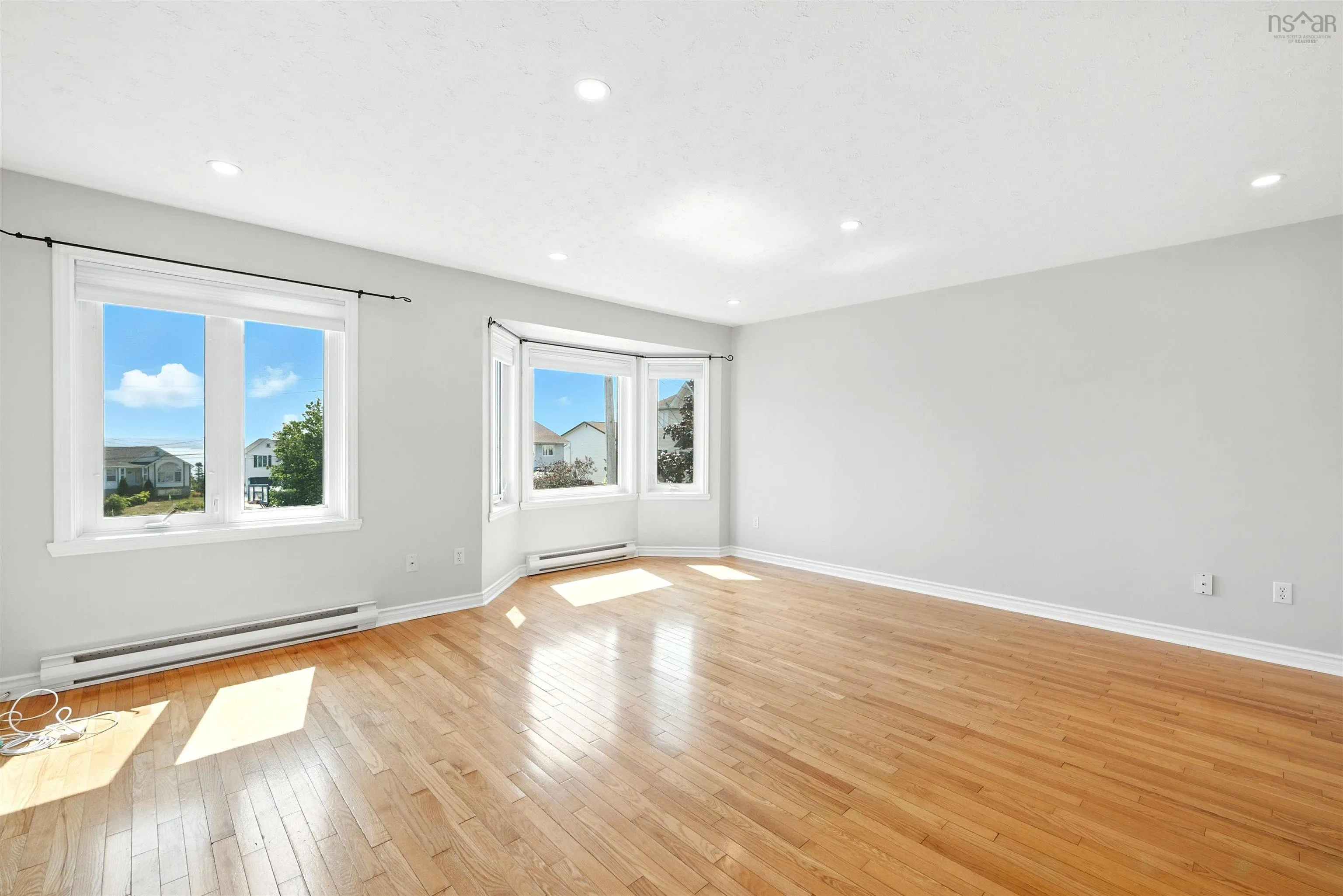 21 Lively Court, Bedford, NS B4A 3J6, 3 Bedrooms Bedrooms, ,3 BathroomsBathrooms,Residential,For Sale,Lively,202520573