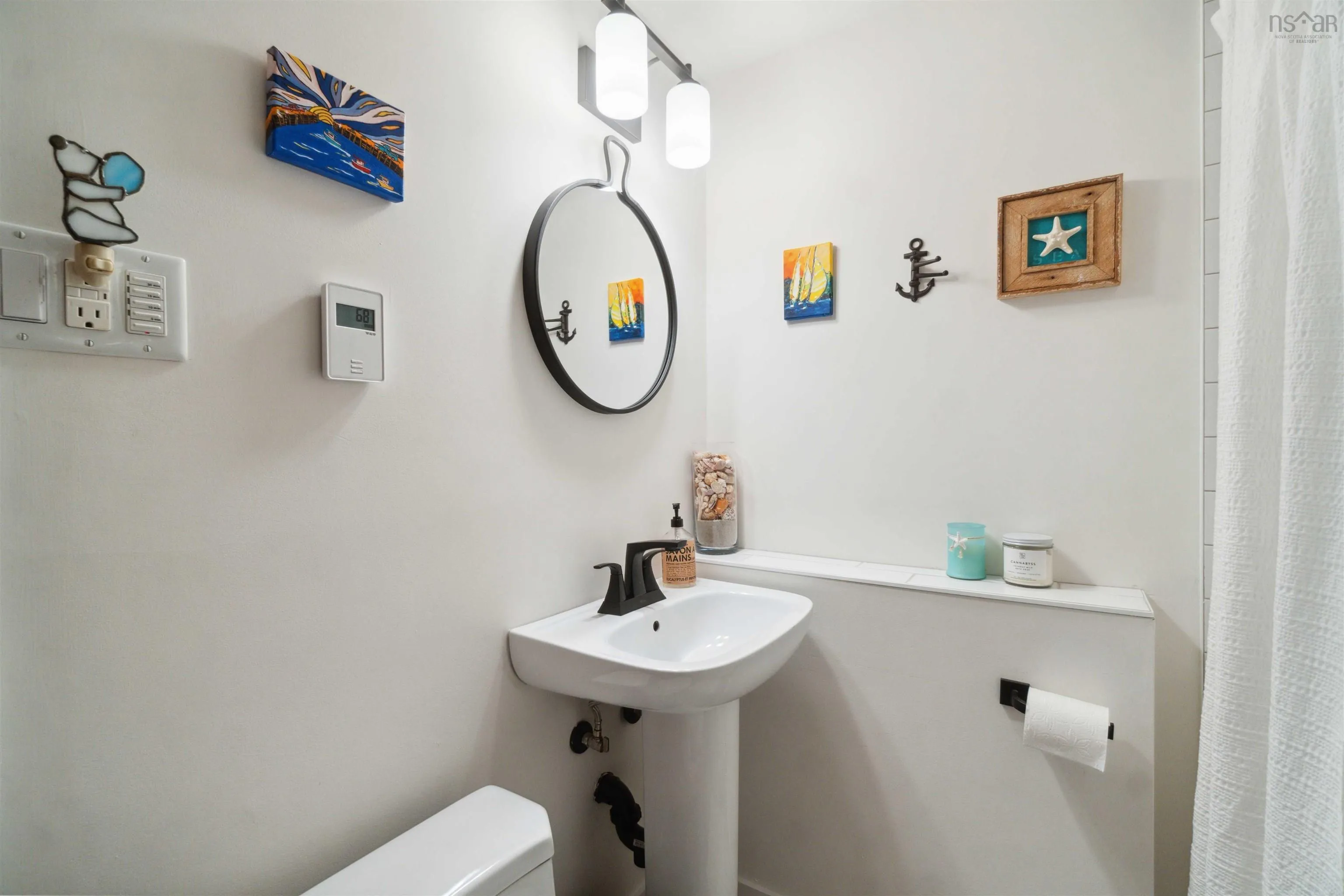 1077 Shore Drive, Bedford Ns B4a 2e6, 3 Bedrooms Bedrooms, ,3 BathroomsBathrooms,Residential,For Sale,Shore,202413677