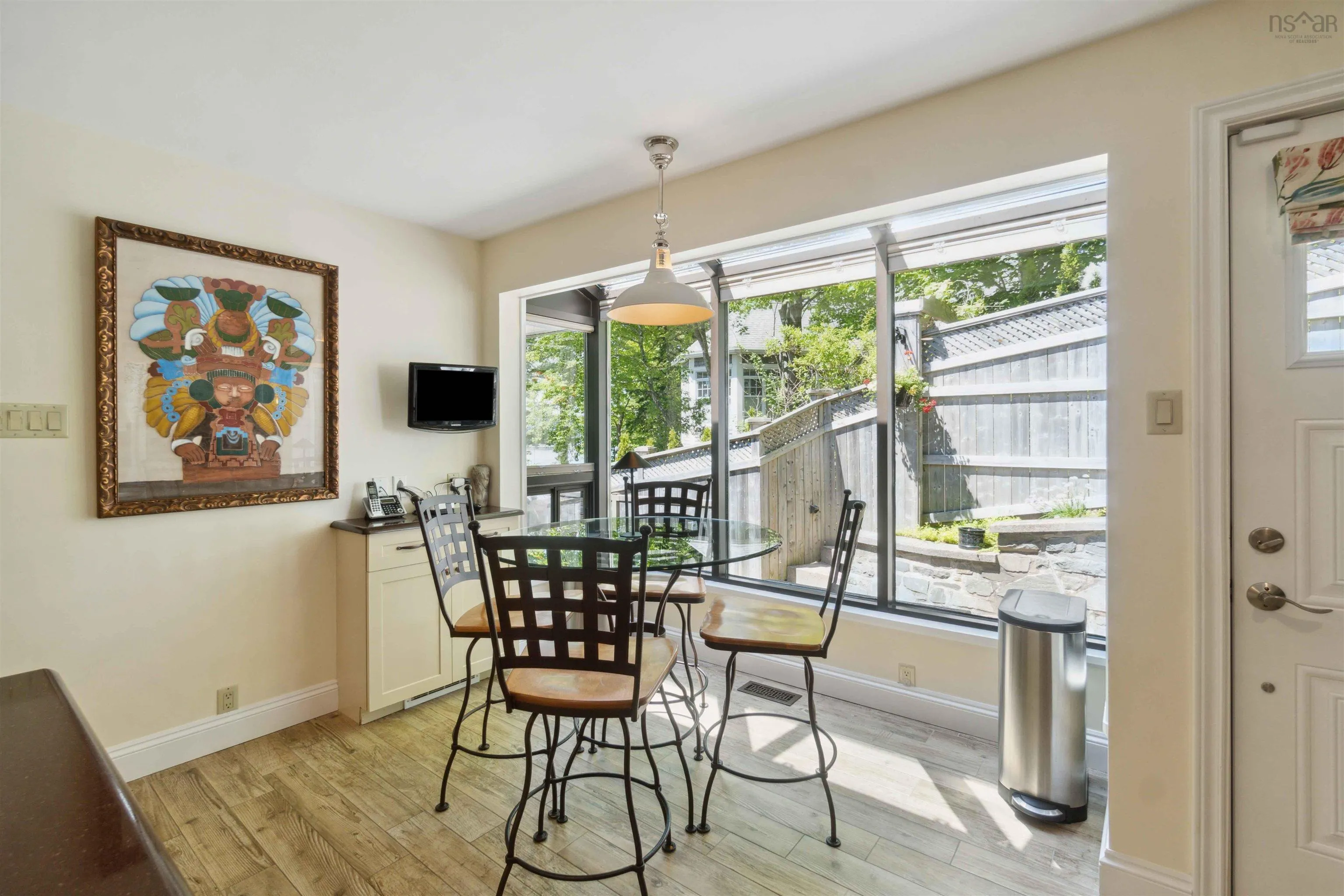 1077 Shore Drive, Bedford Ns B4a 2e6, 3 Bedrooms Bedrooms, ,3 BathroomsBathrooms,Residential,For Sale,Shore,202413677