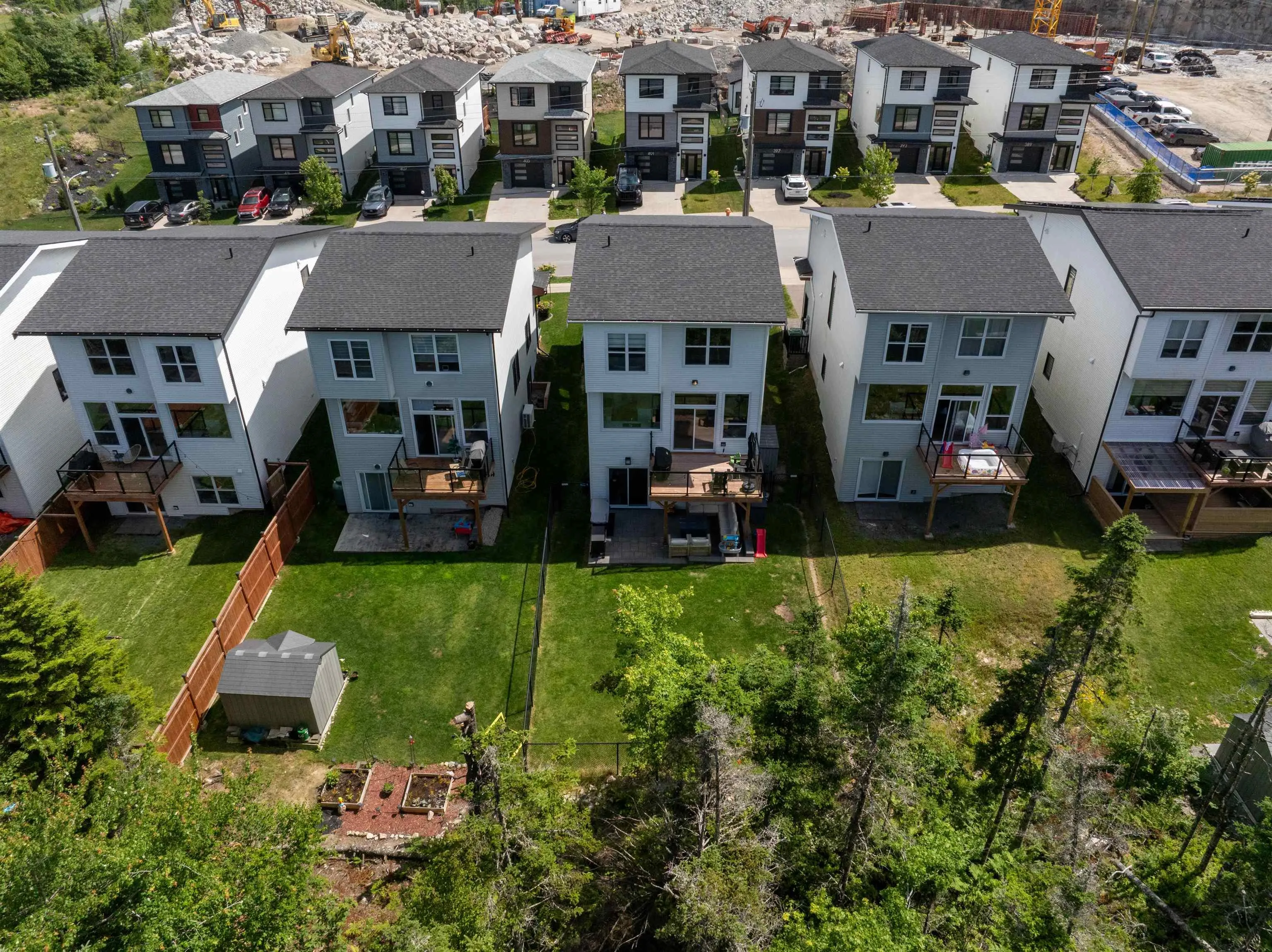 400 Marketway Lane, Brunello Estates, NS B3T 0L1, 4 Bedrooms Bedrooms, ,4 BathroomsBathrooms,Residential,For Sale,Marketway,202517750