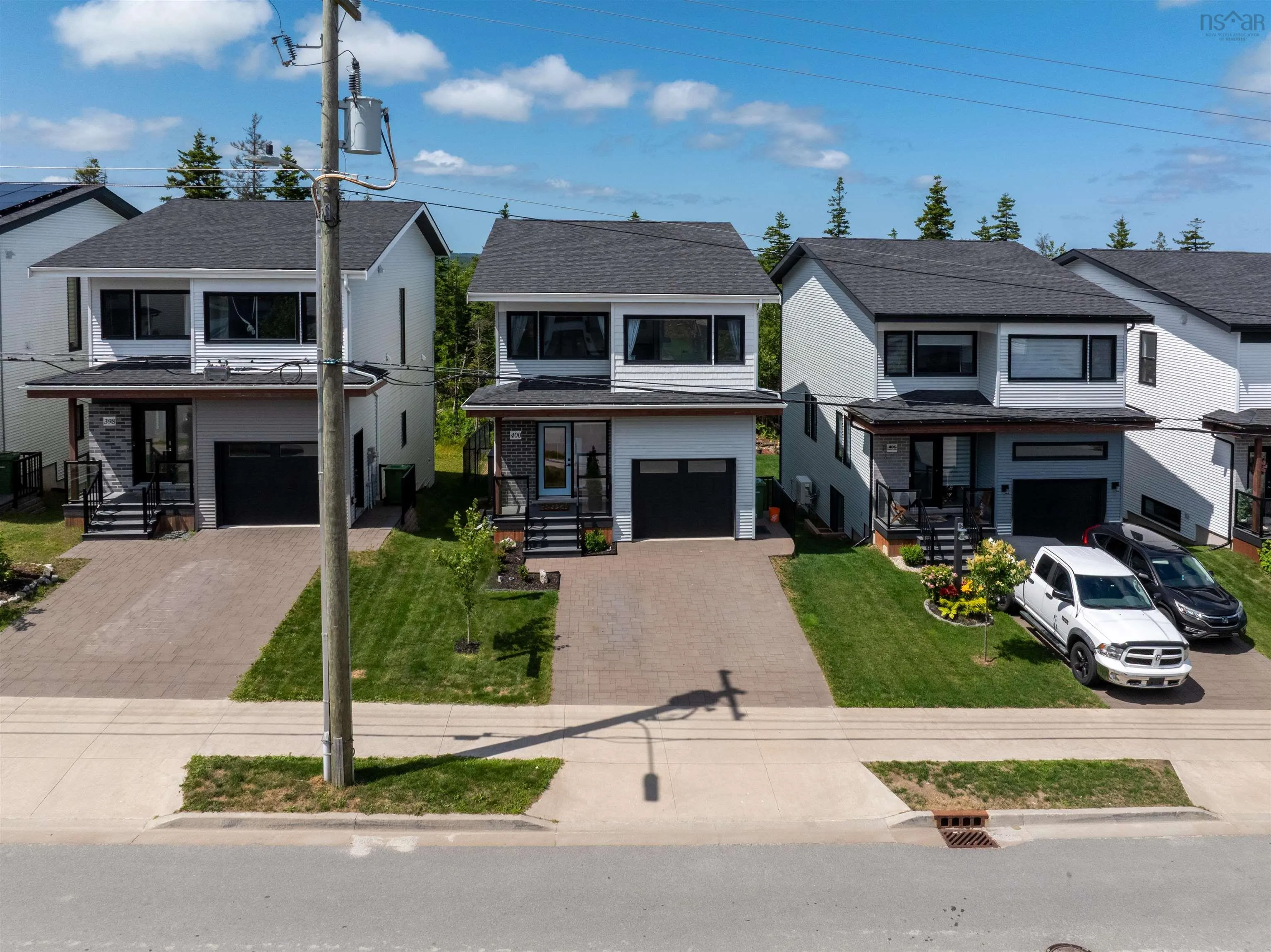 400 Marketway Lane, Brunello Estates, NS B3T 0L1, 4 Bedrooms Bedrooms, ,4 BathroomsBathrooms,Residential,For Sale,Marketway,202517750
