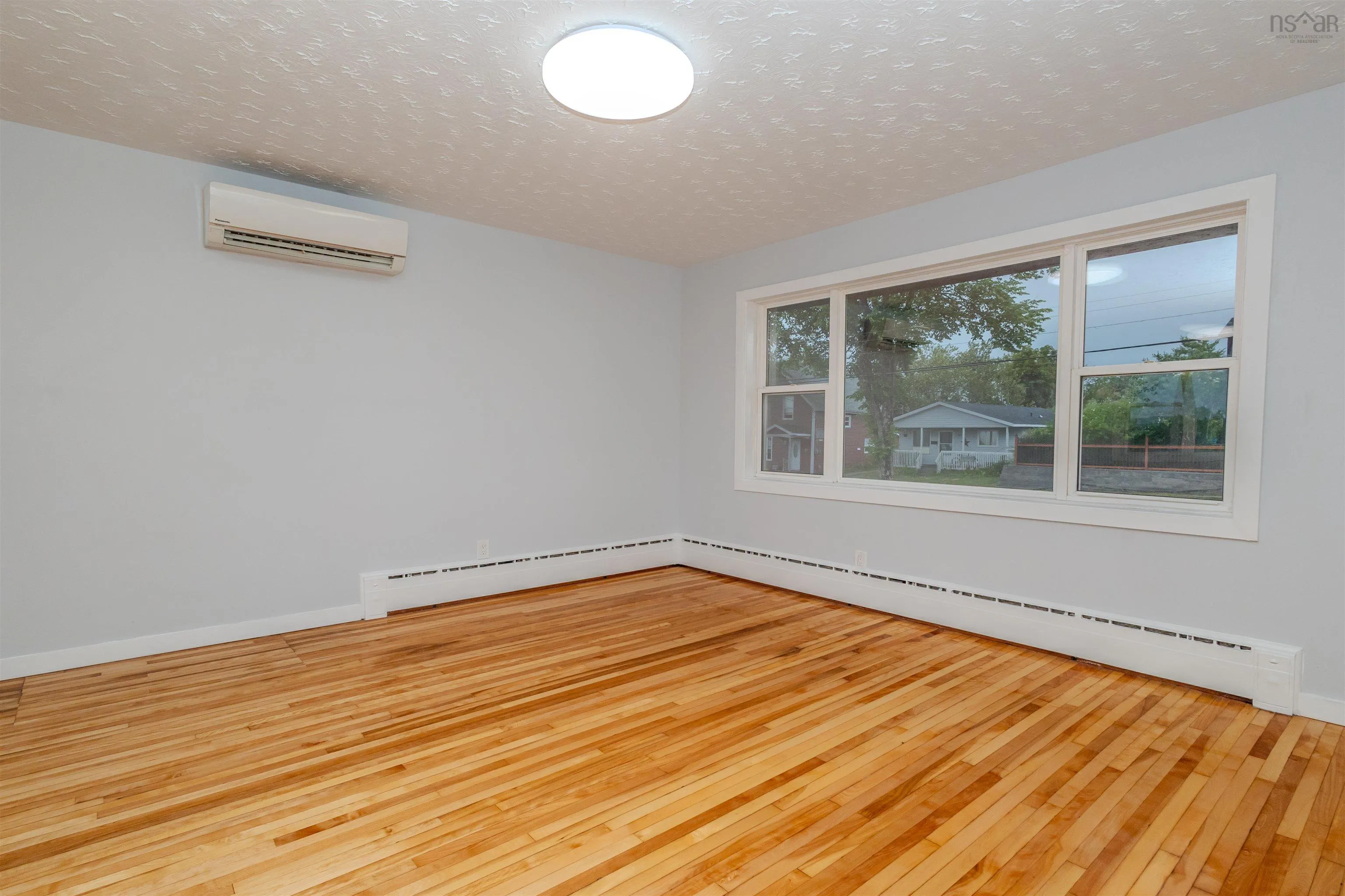 46 Catherine Street, Sydney, NS B1N 2W1, 3 Bedrooms Bedrooms, ,2 BathroomsBathrooms,Residential,For Sale,Catherine,202521599
