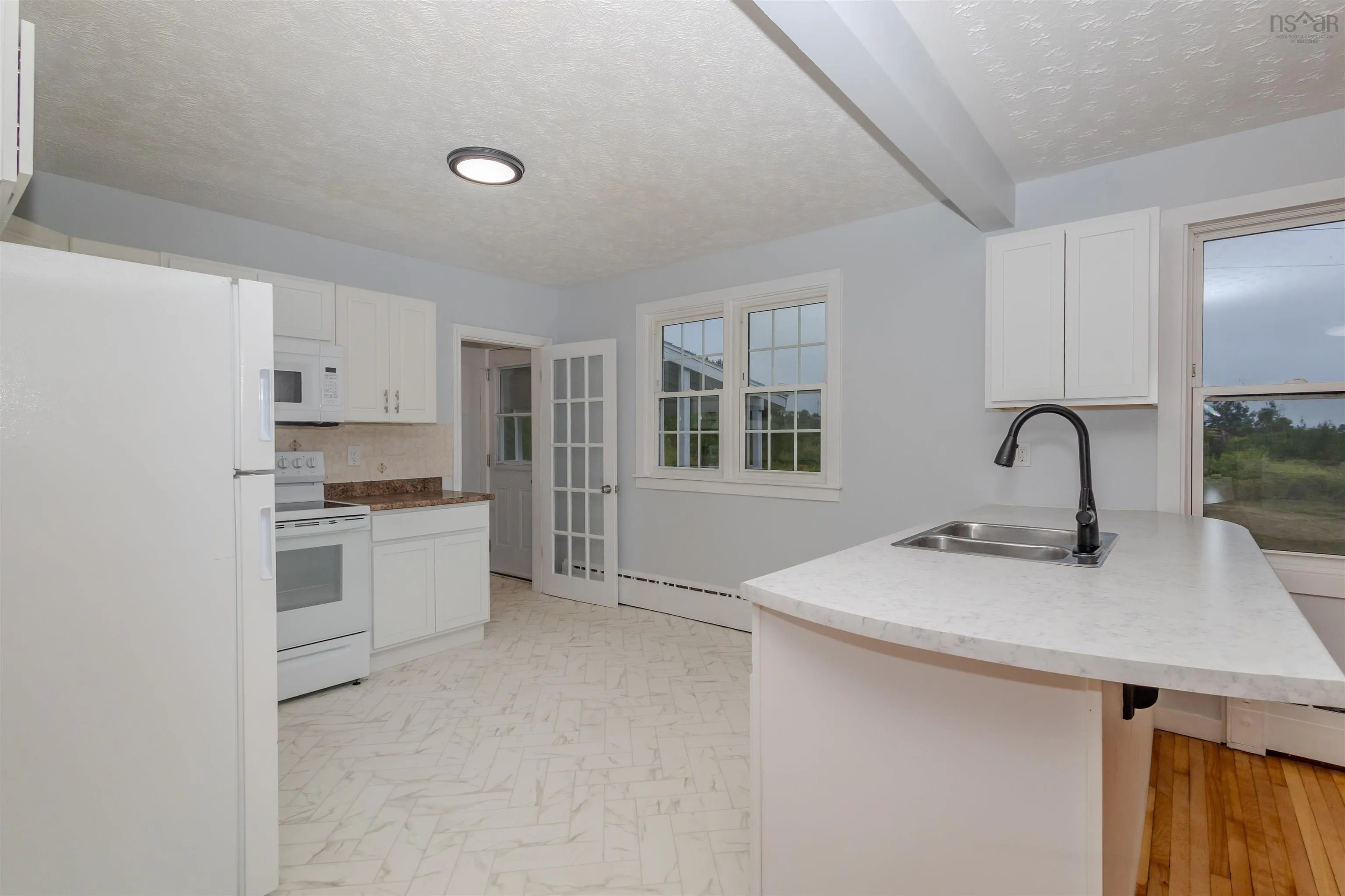 46 Catherine Street, Sydney, NS B1N 2W1, 3 Bedrooms Bedrooms, ,2 BathroomsBathrooms,Residential,For Sale,Catherine,202521599