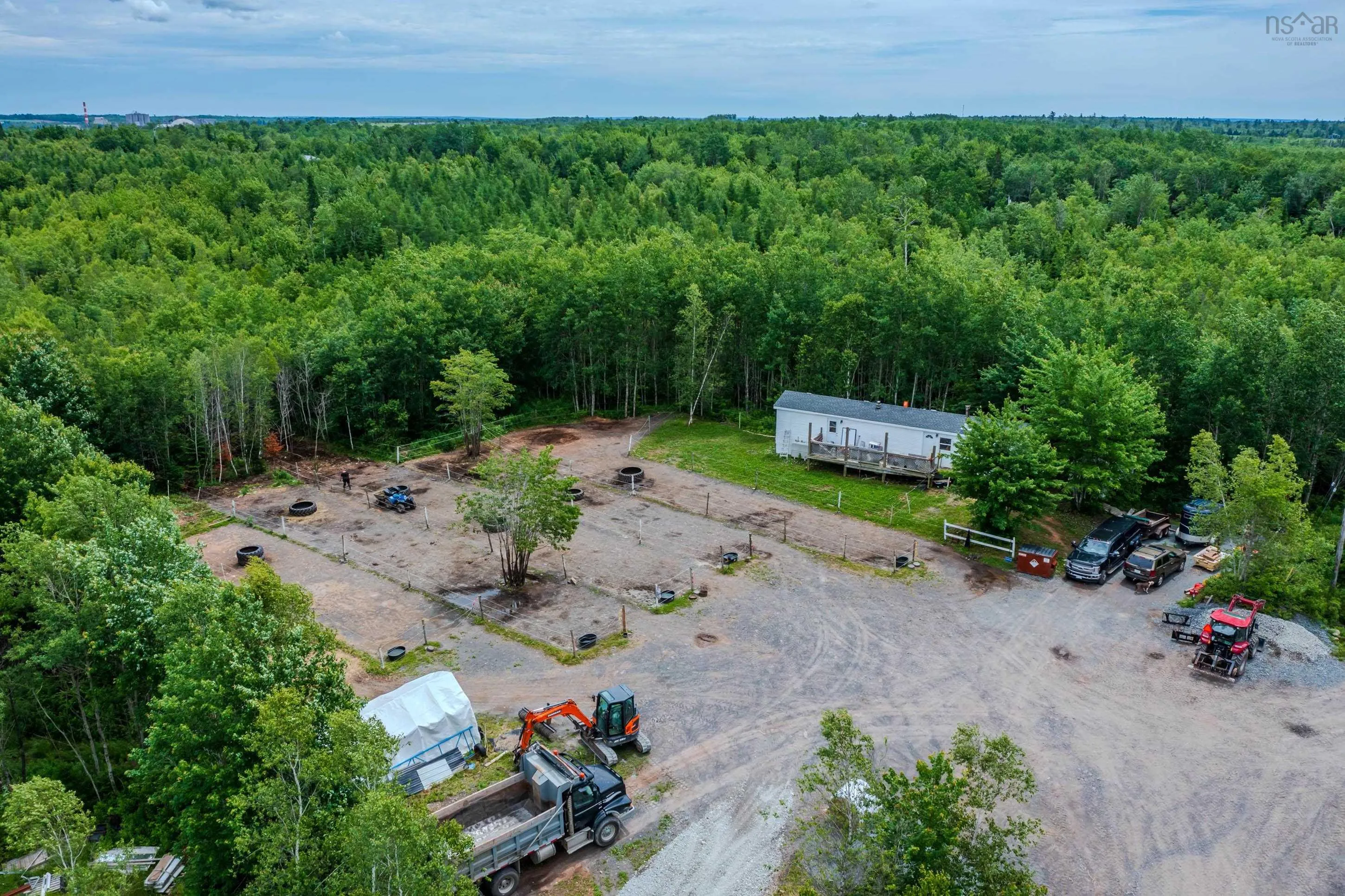 1554 Pleasant Valley Rd, Green Creek Ns B0n 1c0, 2 Bedrooms Bedrooms, ,1 BathroomBathrooms,Farm,For Sale,Pleasant Valley Rd,202426480
