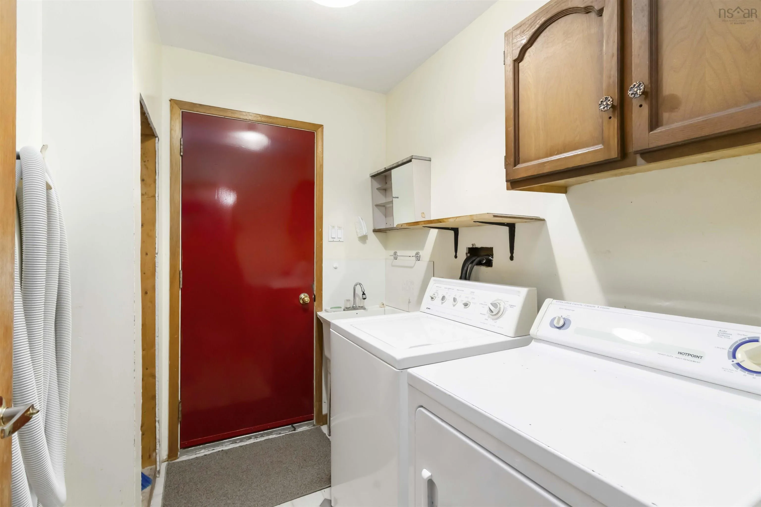 195 Bellefontaine Road, Middle Porters Lake, NS B3E 1K7, 3 Bedrooms Bedrooms, ,2 BathroomsBathrooms,Residential,For Sale,Bellefontaine,202517960