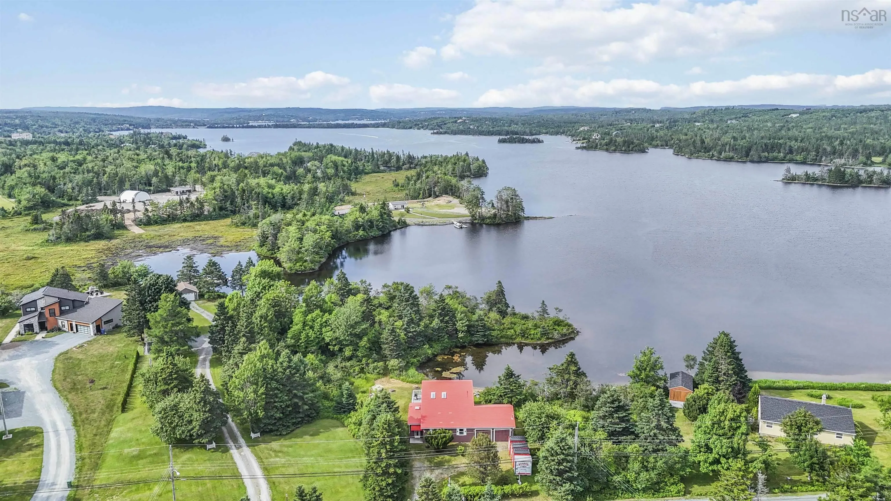 195 Bellefontaine Road, Middle Porters Lake, NS B3E 1K7, 3 Bedrooms Bedrooms, ,2 BathroomsBathrooms,Residential,For Sale,Bellefontaine,202517960