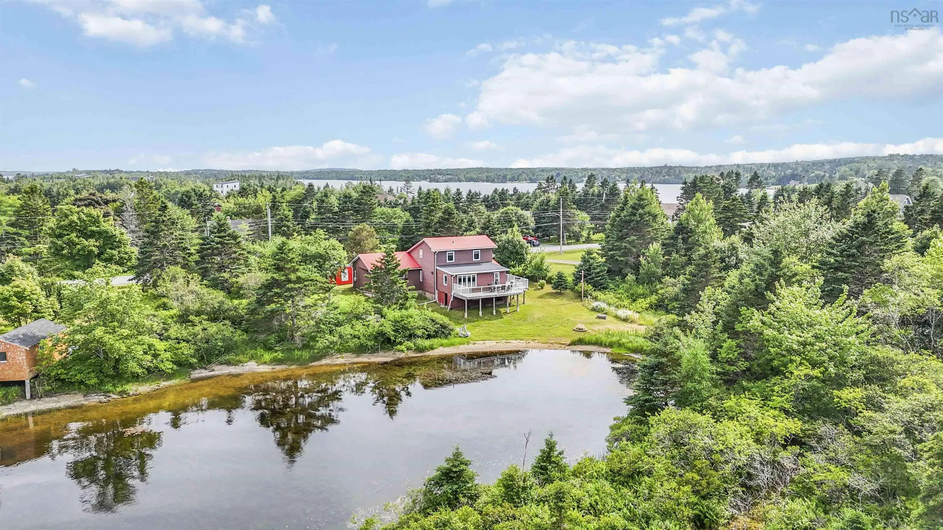195 Bellefontaine Road, Middle Porters Lake, NS B3E 1K7, 3 Bedrooms Bedrooms, ,2 BathroomsBathrooms,Residential,For Sale,Bellefontaine,202517960