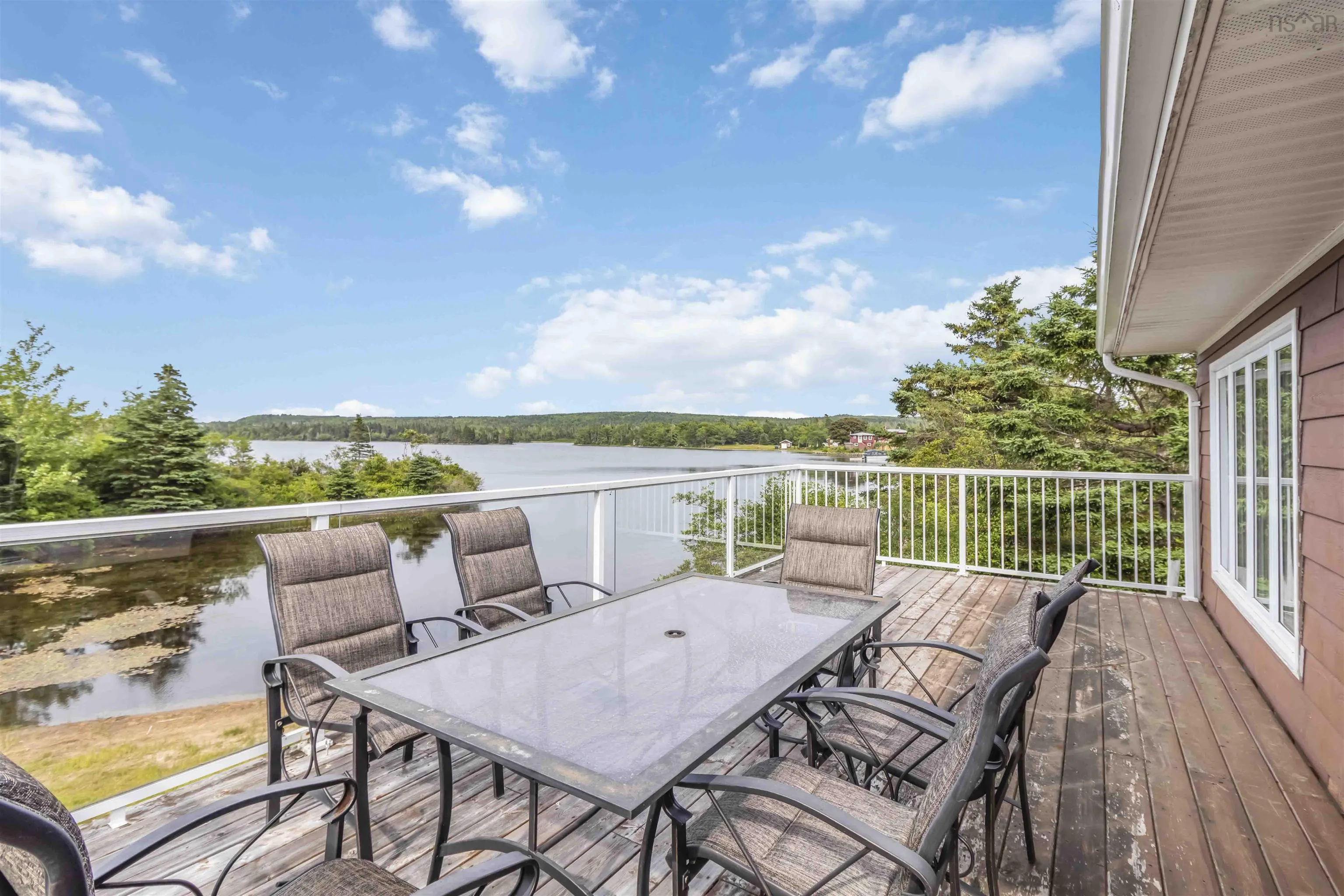195 Bellefontaine Road, Middle Porters Lake, NS B3E 1K7, 3 Bedrooms Bedrooms, ,2 BathroomsBathrooms,Residential,For Sale,Bellefontaine,202517960