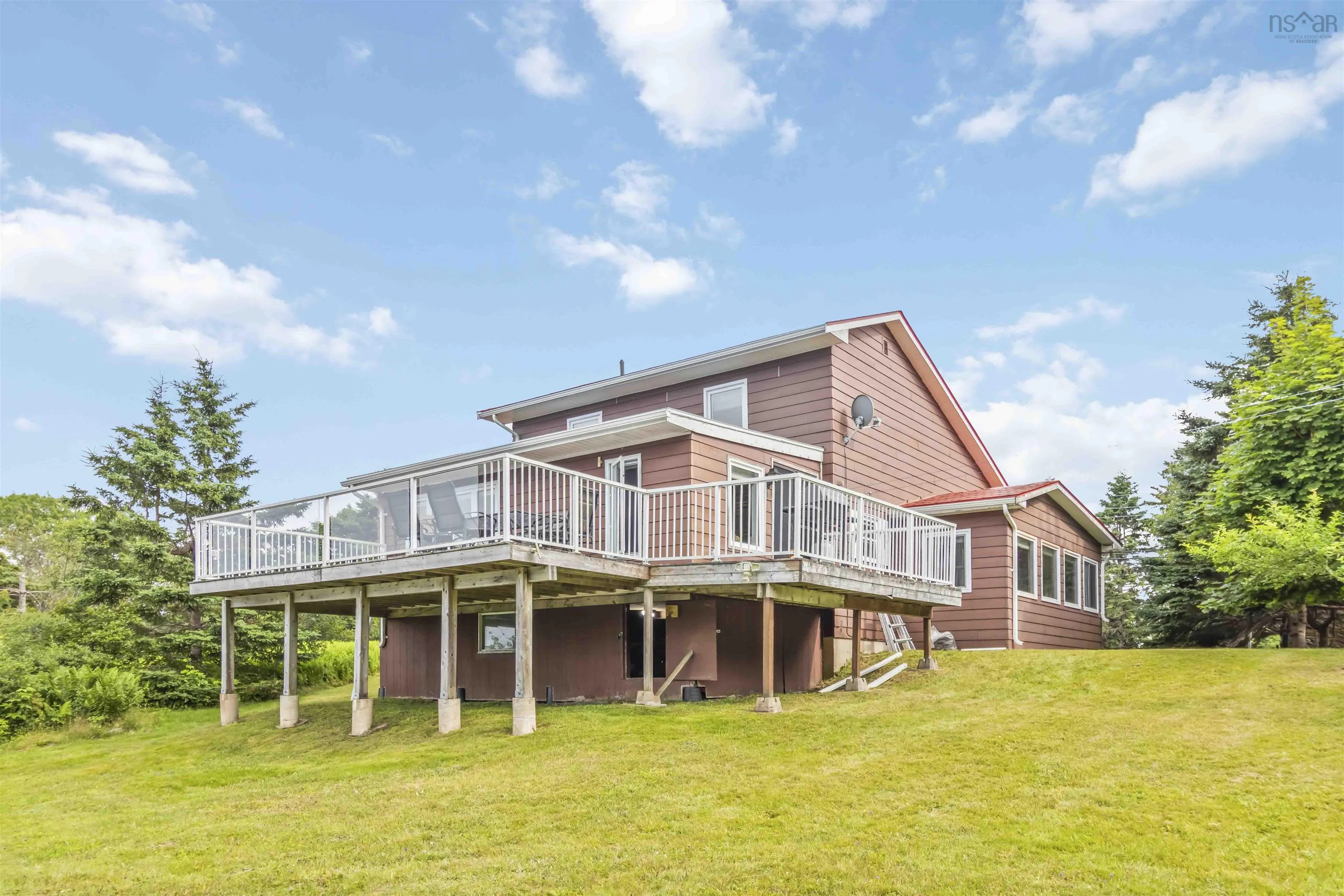 195 Bellefontaine Road, Middle Porters Lake, NS B3E 1K7, 3 Bedrooms Bedrooms, ,2 BathroomsBathrooms,Residential,For Sale,Bellefontaine,202517960