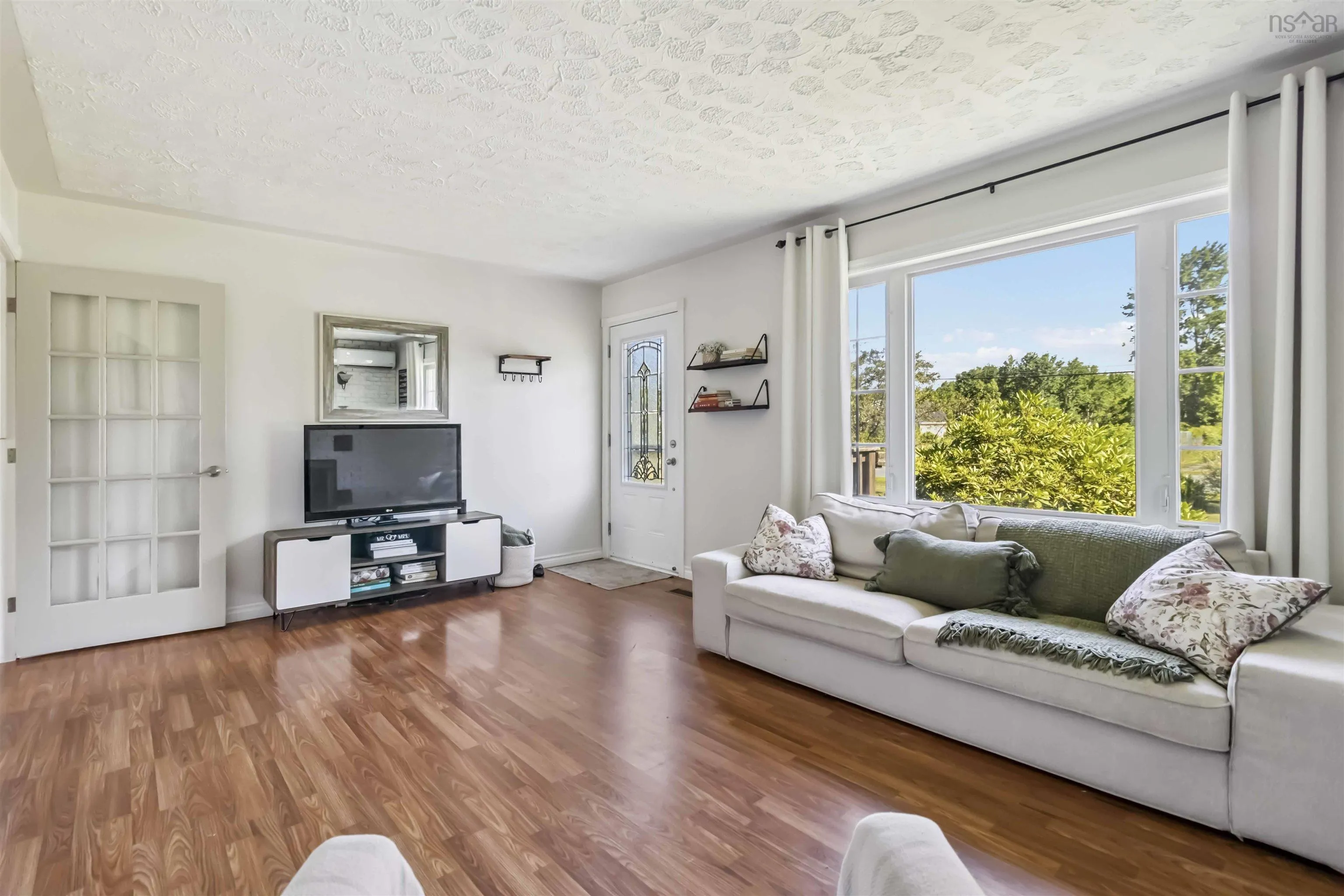 8 Green Road, Lantz, NS B2S 1R8, 3 Bedrooms Bedrooms, ,2 BathroomsBathrooms,Residential,For Sale,Green,202518459