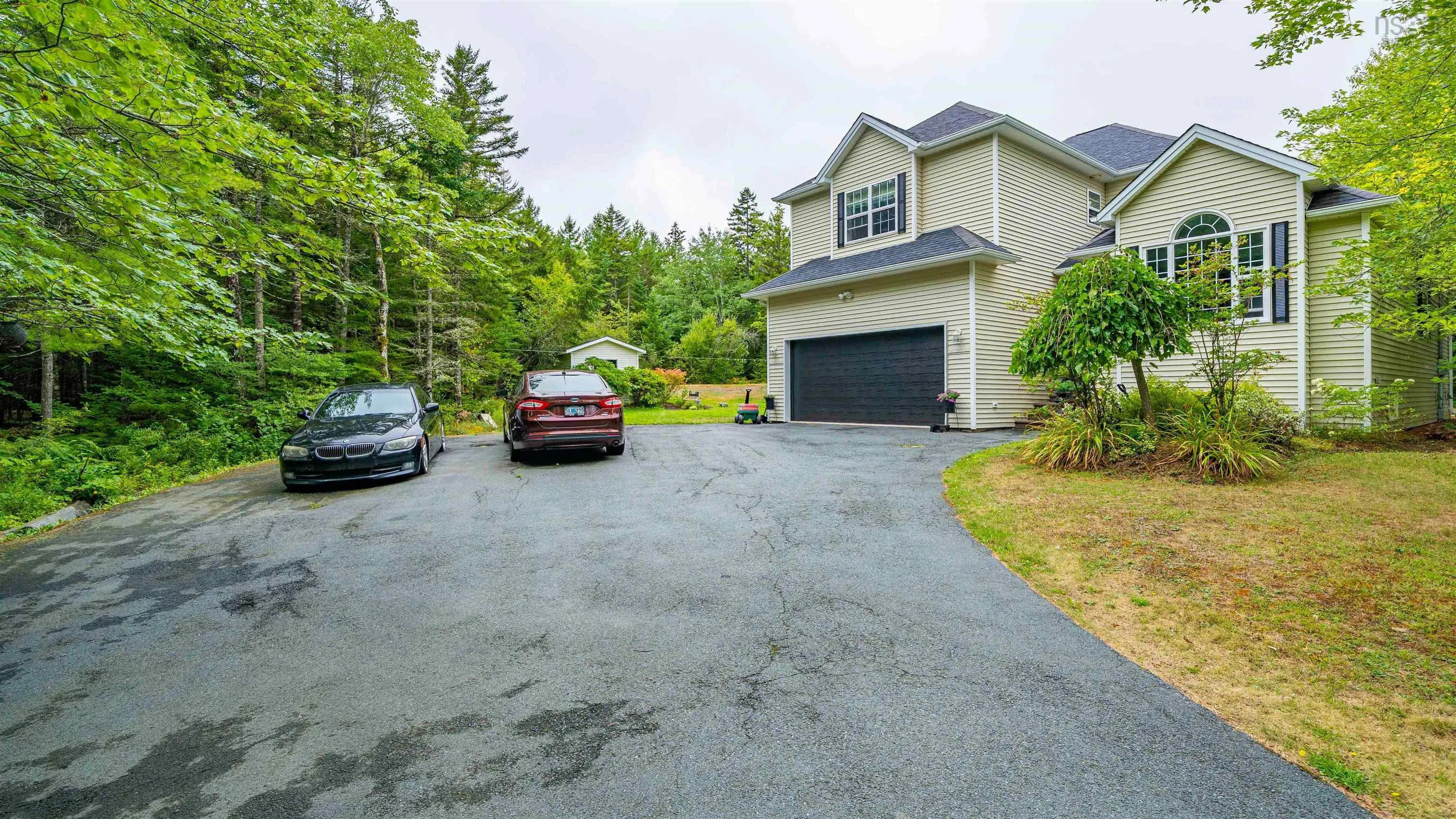 60 Blue Forest Lane, Hammonds Plains, NS B4B 1L1, 6 Bedrooms Bedrooms, ,3 BathroomsBathrooms,Residential,For Sale,Blue Forest Lane,202521750