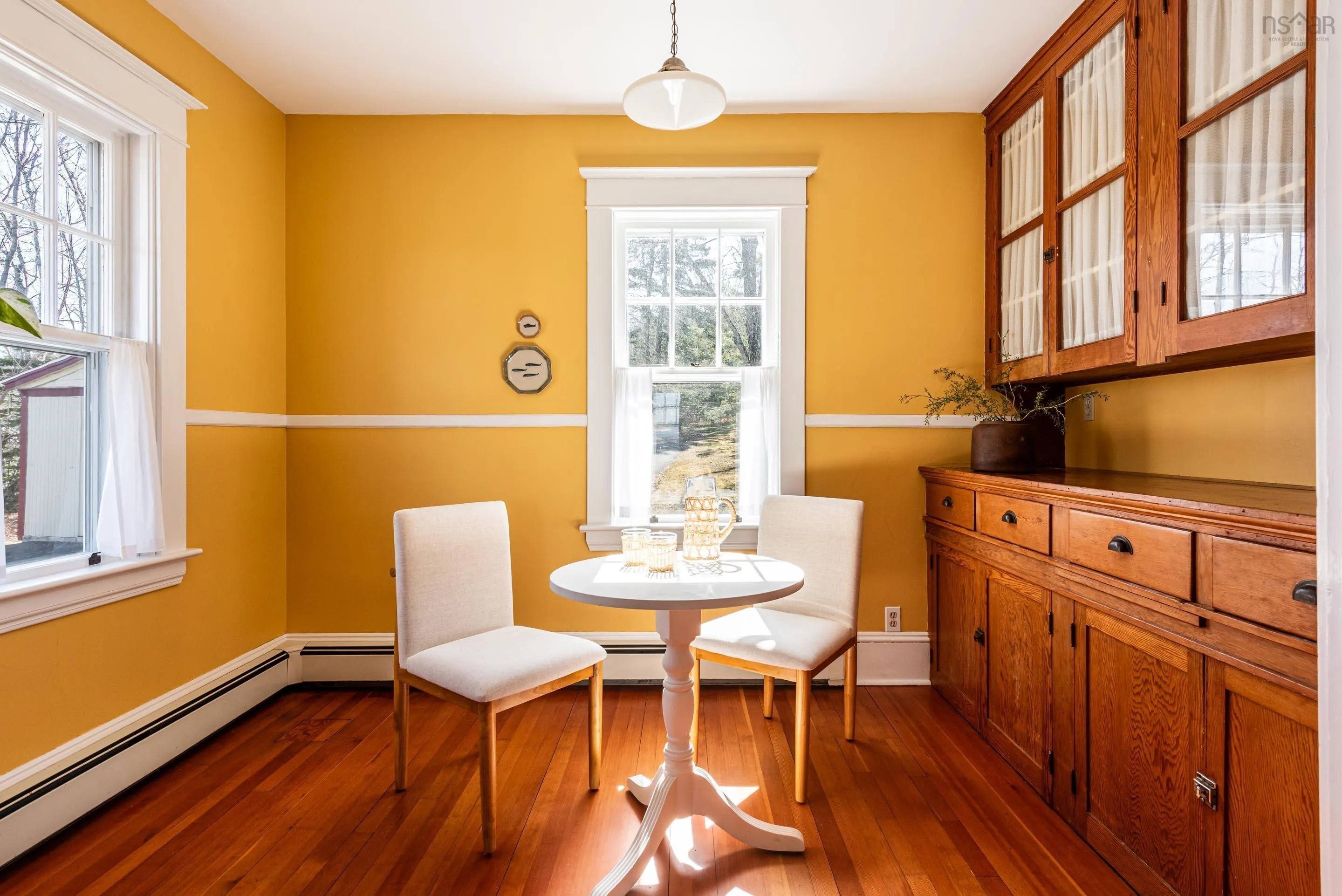 9957 Peggys Cove Road, Hacketts Cove, NS B3Z 3J4, 5 Bedrooms Bedrooms, ,3 BathroomsBathrooms,Residential,For Sale,Peggys Cove,202520672