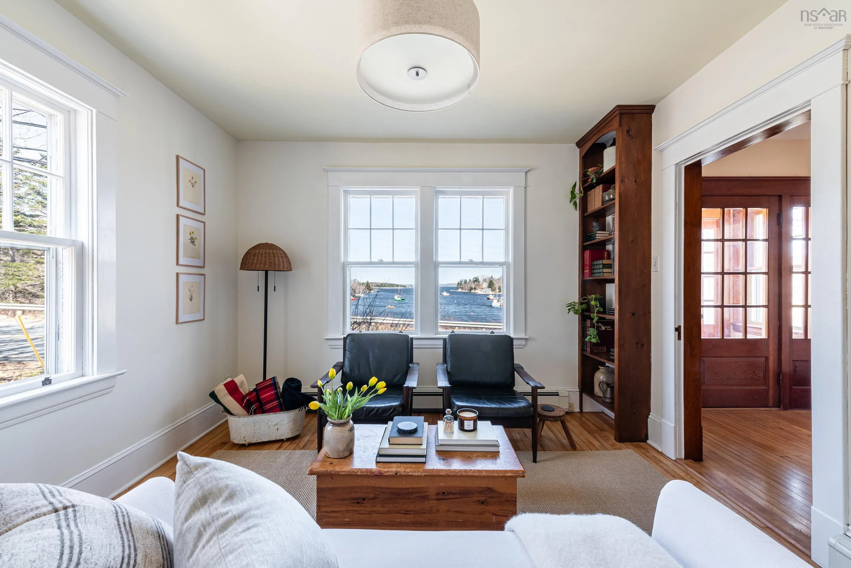 9957 Peggys Cove Road, Hacketts Cove, NS B3Z 3J4, 5 Bedrooms Bedrooms, ,3 BathroomsBathrooms,Residential,For Sale,Peggys Cove,202520672