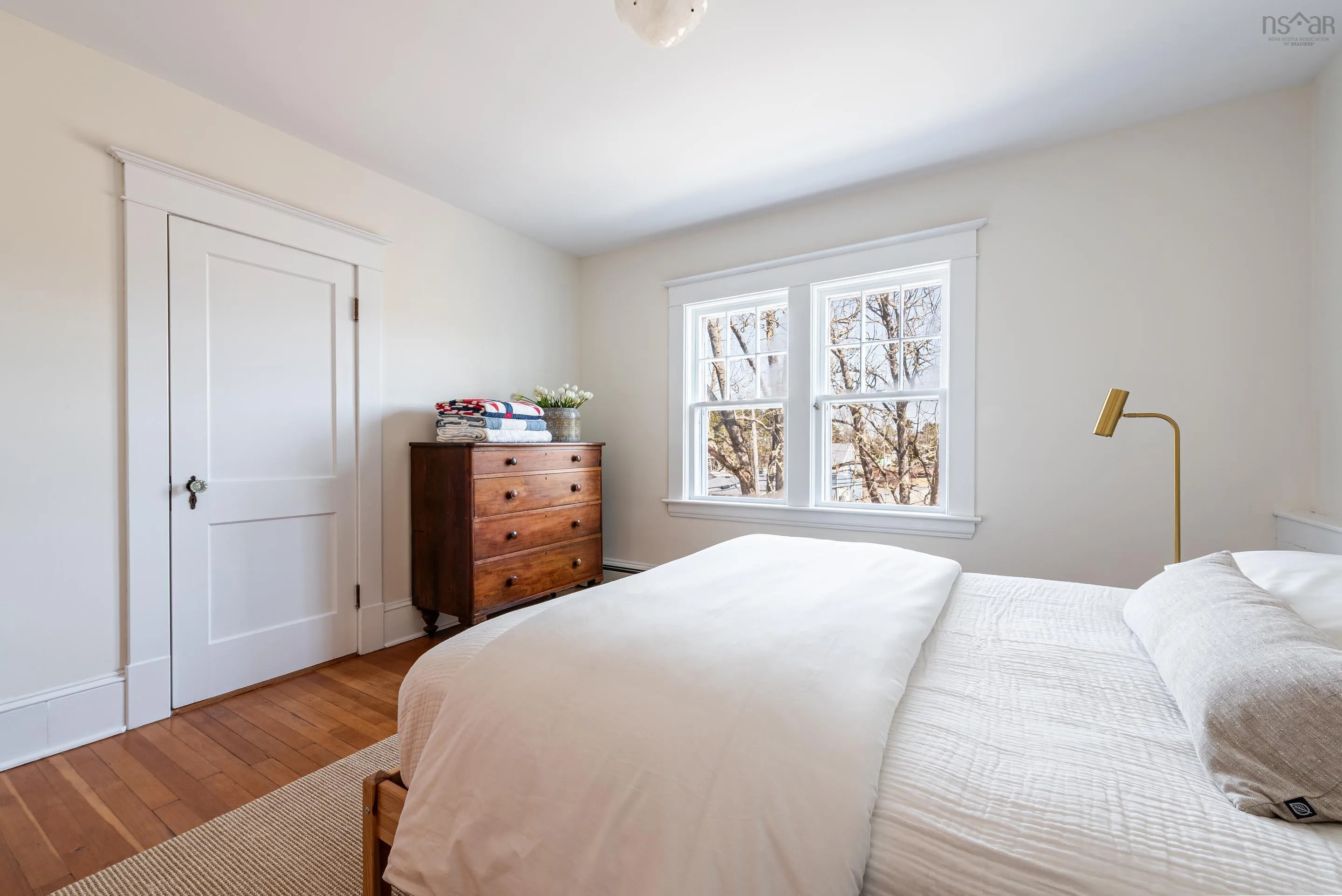 9957 Peggys Cove Road, Hacketts Cove, NS B3Z 3J4, 5 Bedrooms Bedrooms, ,3 BathroomsBathrooms,Residential,For Sale,Peggys Cove,202520672