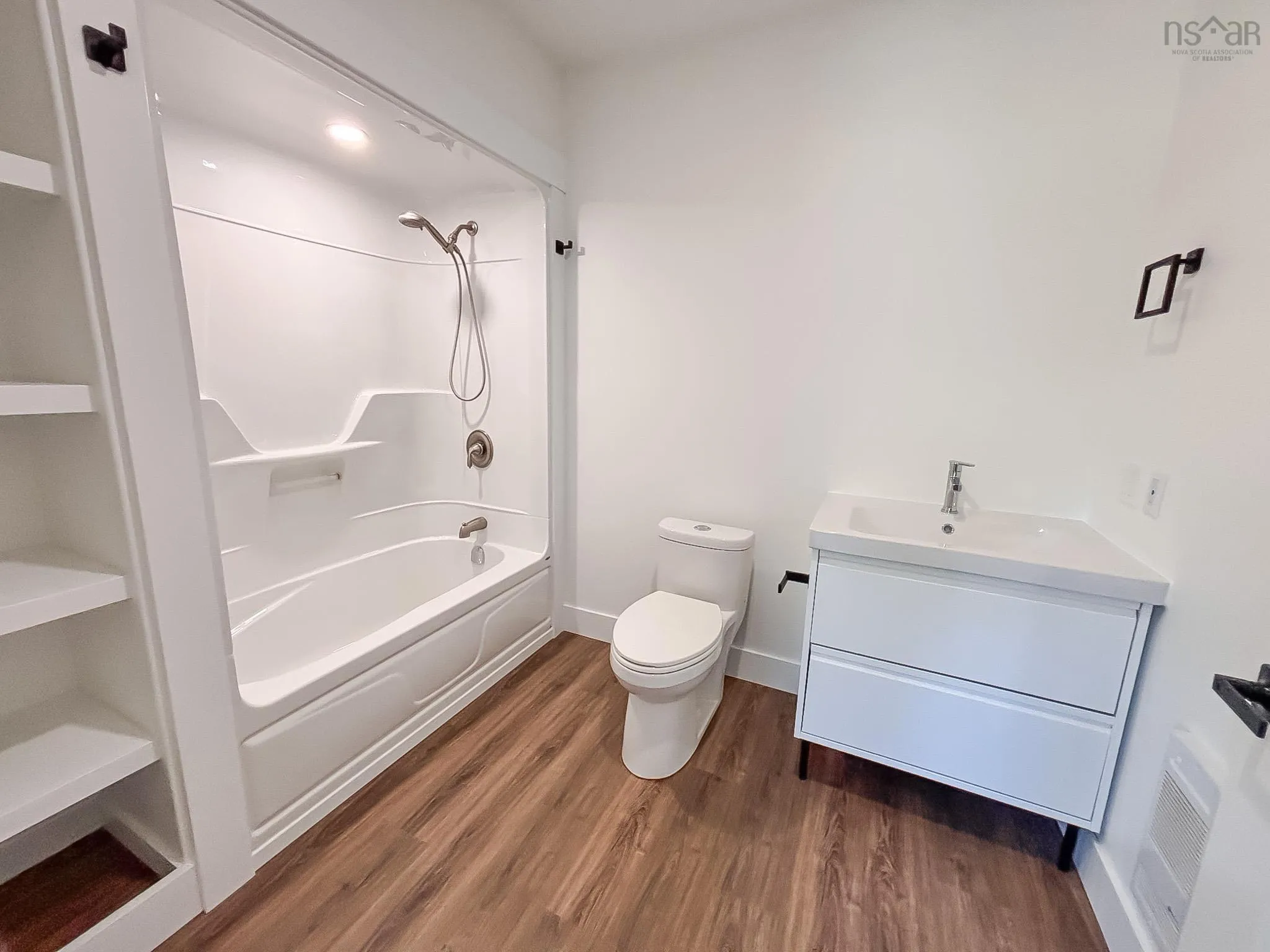 37 Raspberry Court, Italy Cross, NS B4V 0S5, 3 Bedrooms Bedrooms, ,2 BathroomsBathrooms,Residential,For Sale,Raspberry,202521175